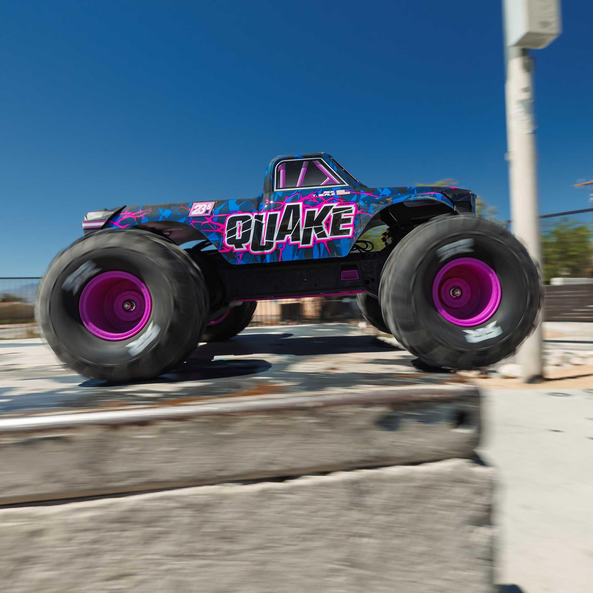 ARRMA 1/10 Quake 223S RC Truck 2WD RTR (Battery and Charger Not Included) Brushless Monster Truck, Purple, ARA3537T3