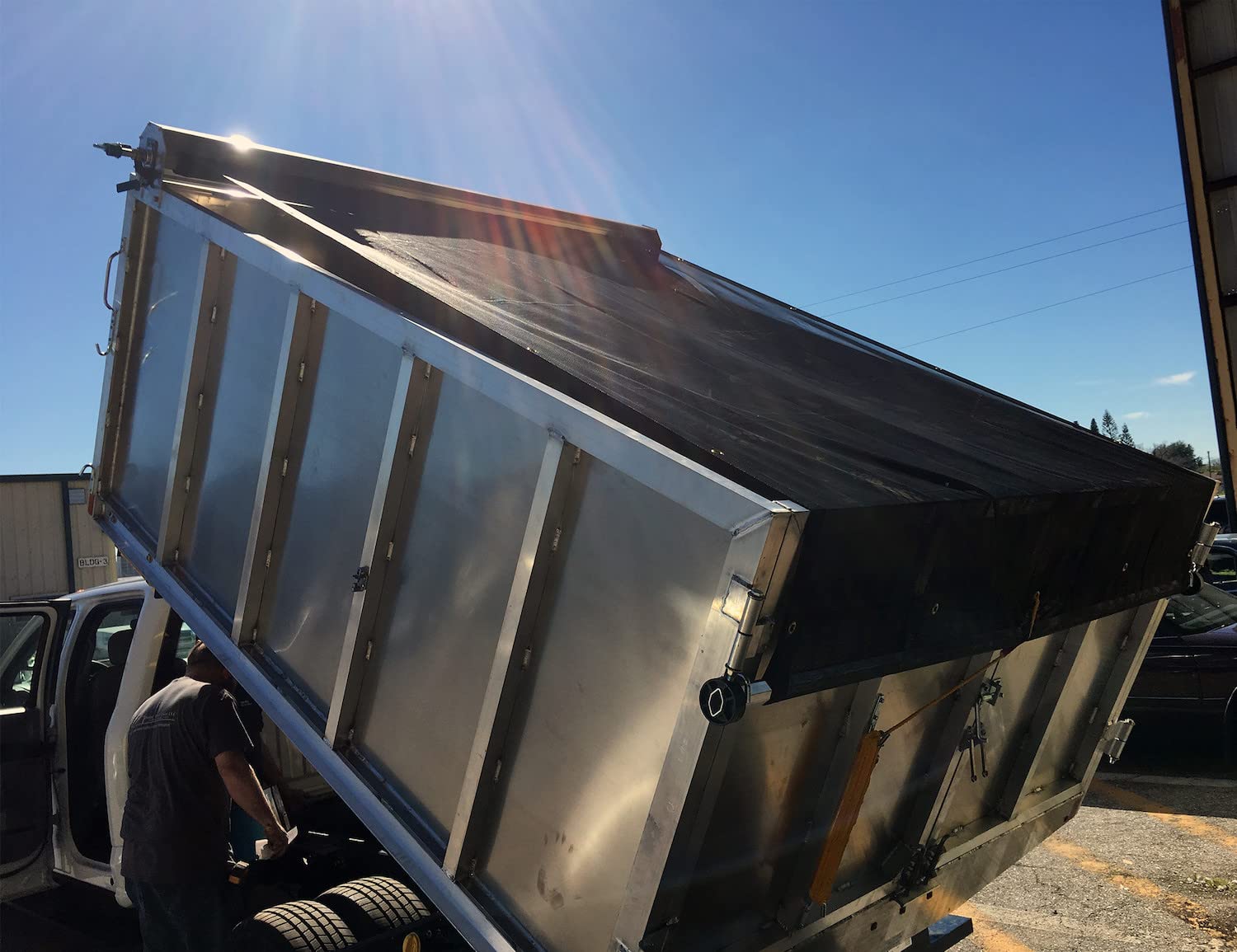 Buyers Products TDH7512 Aluminum Tarp System With Mesh Tarp And Deflector Housing, 7-1/2 FT X 12 FT, Dump Body Tarp Kit, Dump Trailer Accessories, Dump Body Accessories