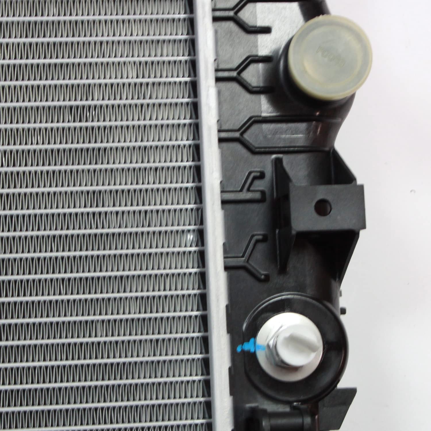 Radiator TYC 13199 Compatible with 2011-2013 Chevrolet Cruze