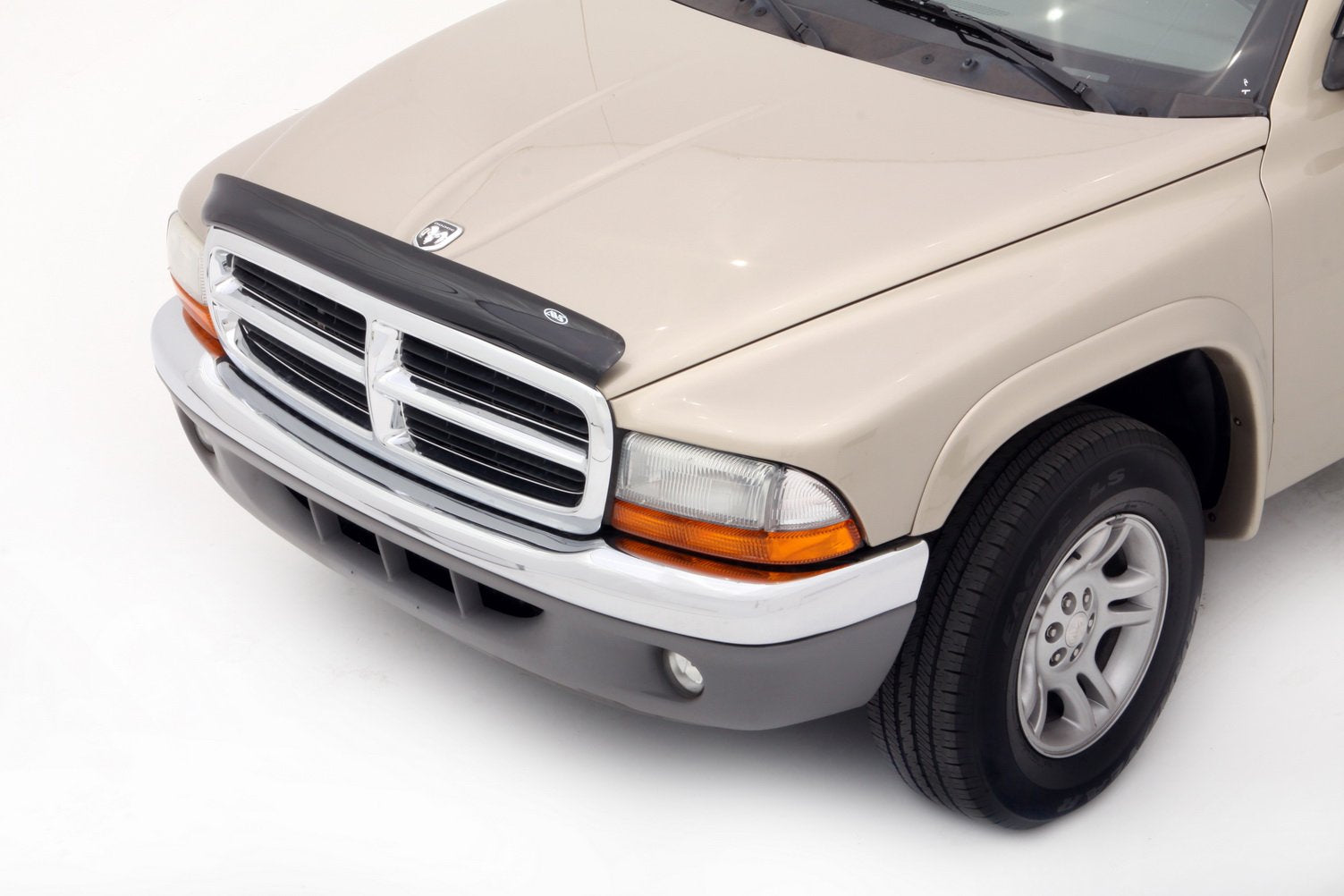 Bugflector Hood Shield / Protector Auto Ventshade [AVS] | Fits 1997 - 2004 Dodge Dakota 1998 - 2003 Durango | High Profile Bug Deflector - 1 pc., Dark Smoke | 23025