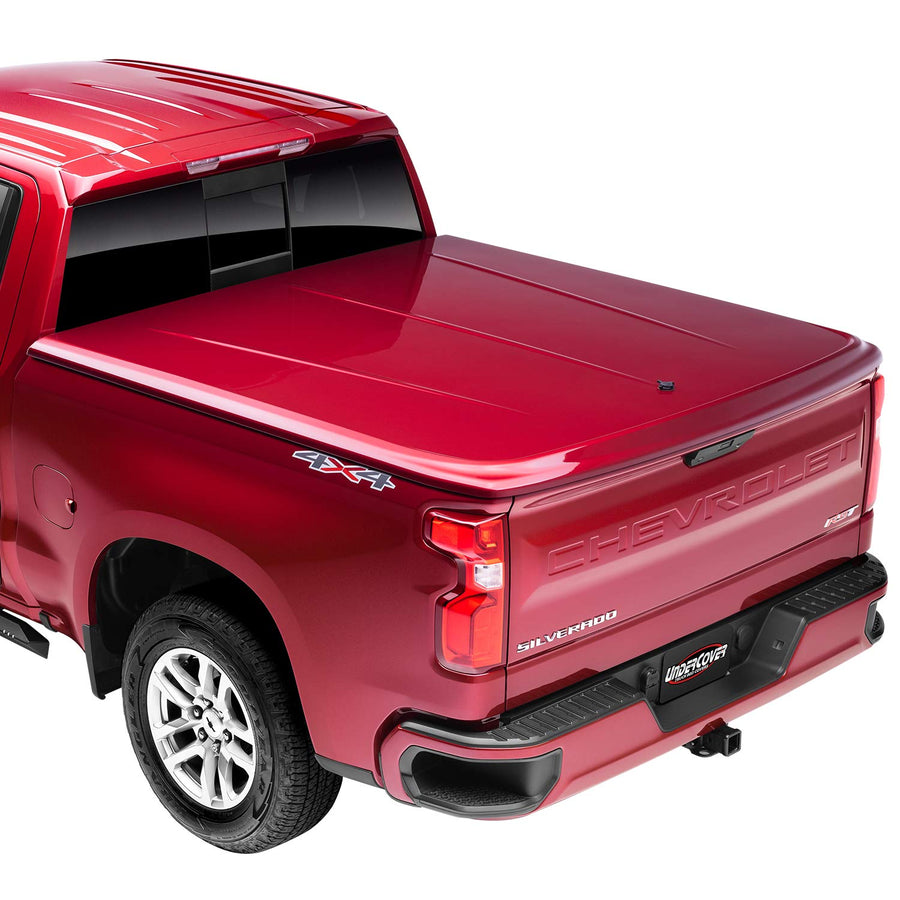 UnderCover RealTruck Lux One-Piece Truck Bed Tonneau Cover | UC1116L-41 | Fits 2014 - 2018, 2019 Legacy Chevy Silverado 1500 41(GBA)(WA8555) - Black 5' 9" Bed (69.3")