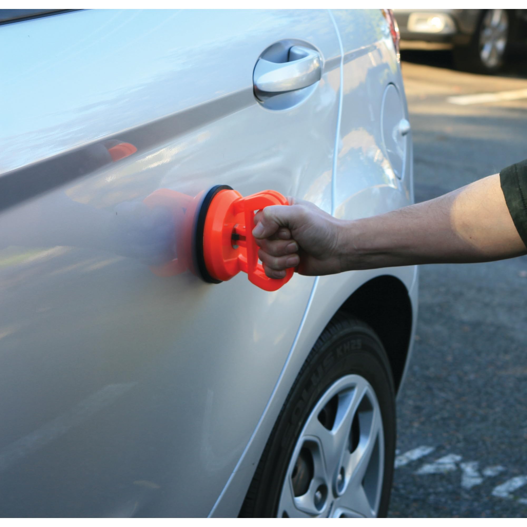 W1029 Performance Tool 4.5" Suction Cup/Dent Puller with Squeeze Handle Release