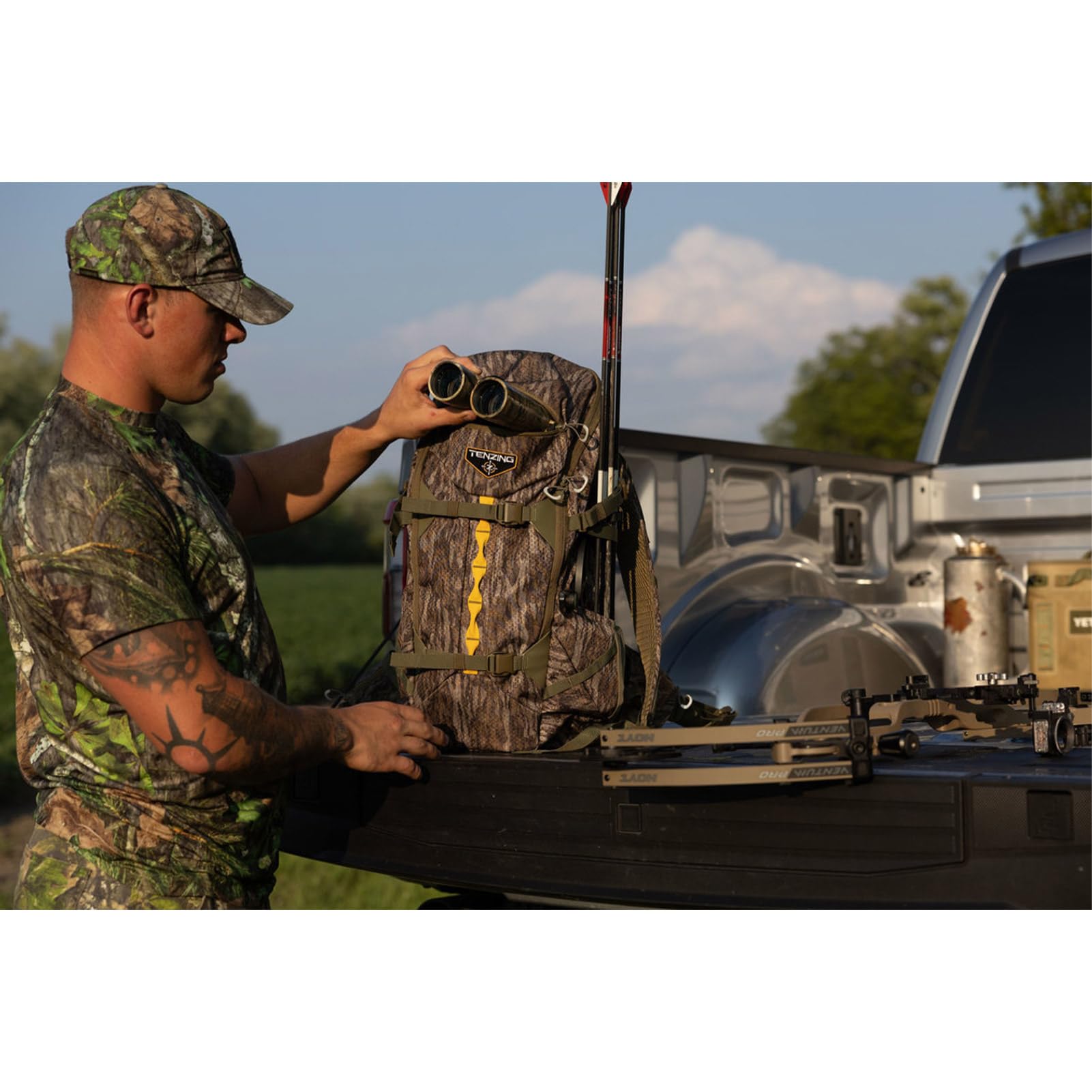 Whitetail TENZING 2100 Day Pack, Mossy Oak Bottomlands Hydration Bladder Compatible Durable Camo Backpack with 4 Compartments & 15 Organizational Pockets for Hunting Gear and Equipment