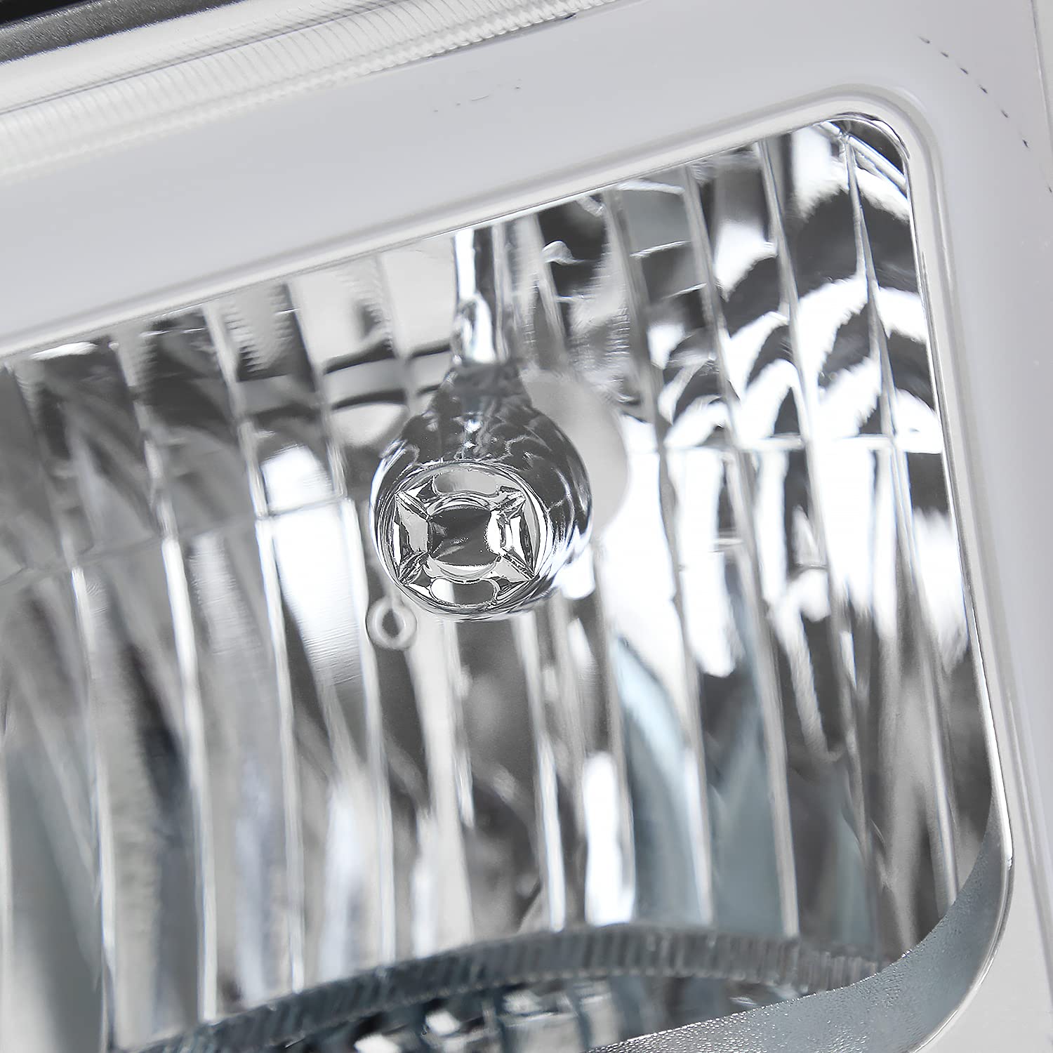 Chrome Headlights SPEC-D TUNING w/LED Light Bar Compatible with 2003-2007 Chevy Silverado 1500 2500 2002-2006 Avalanche, Left + Right Pair Headlamps Assembly