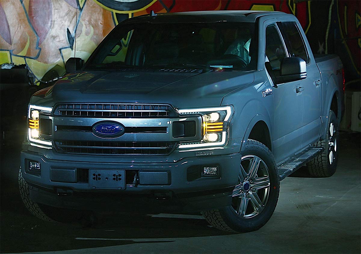 18-19 Ford F-150 AlphaRex (880188) Proj Headlights Plank Style Gloss Blk w/Activ Light/Seq Signal