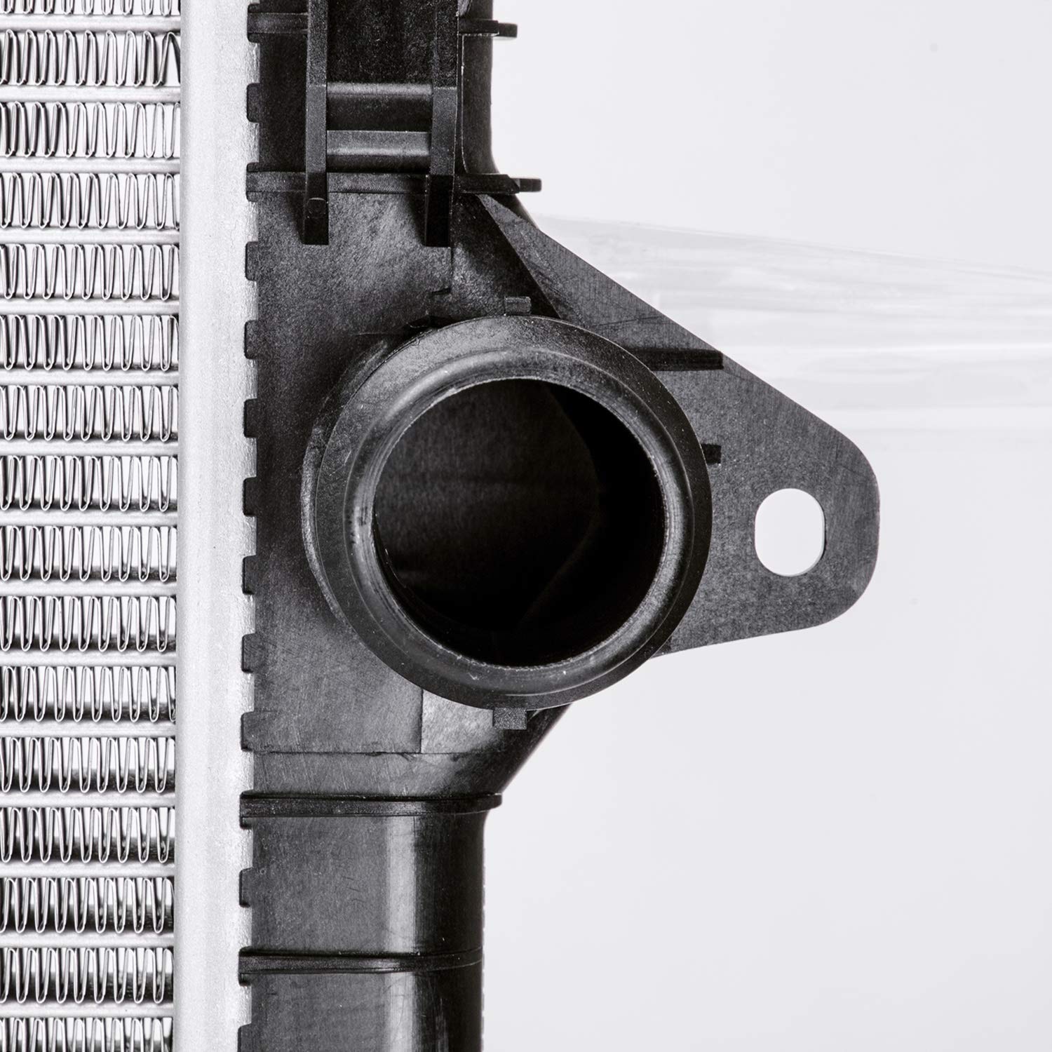 Volvo TYC 13315 Replacement Radiator