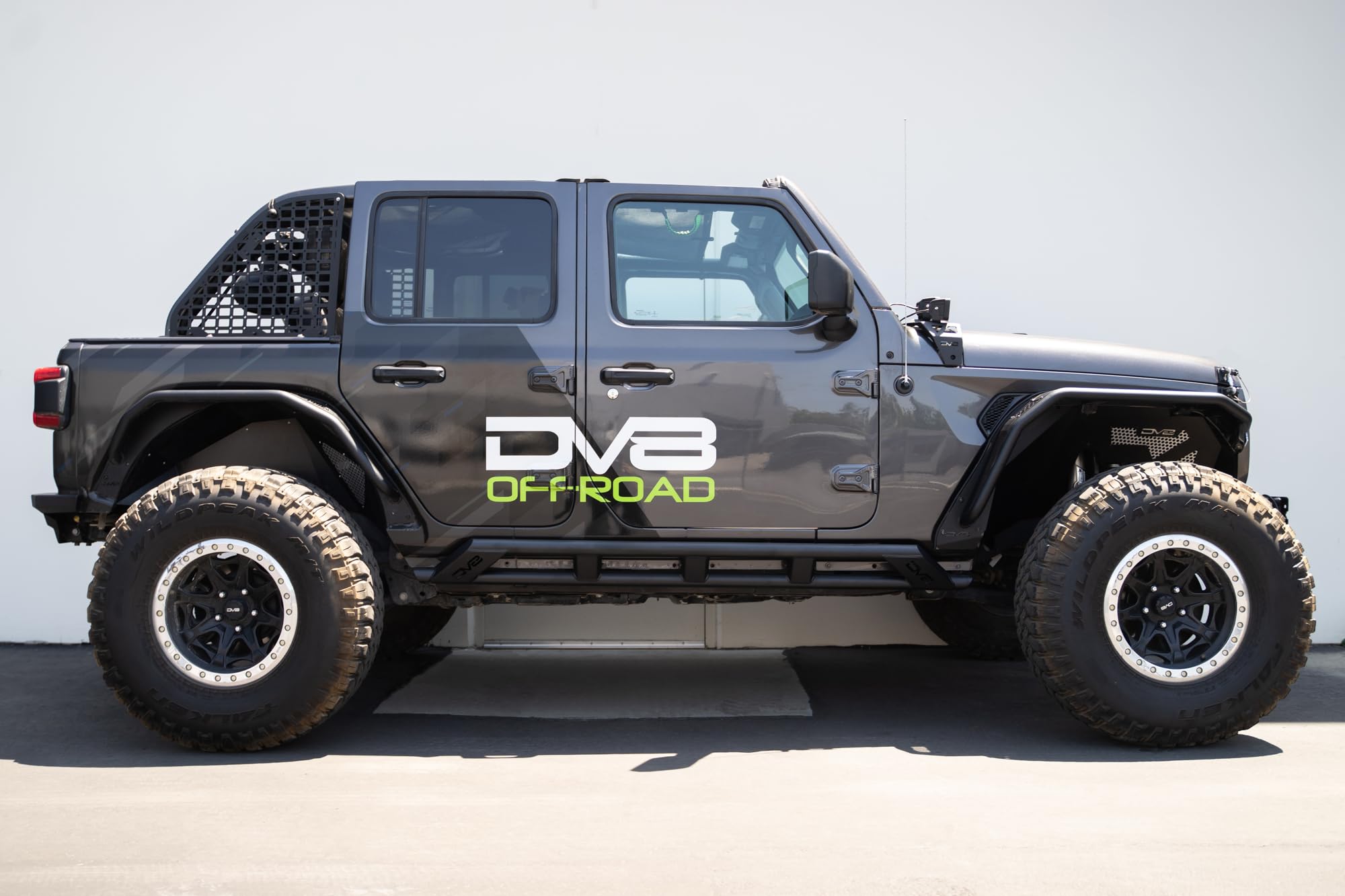 FS-15 Series DV8 Offroad Rock Sliders for The 2018-2025 Jeep Wrangler JL 4-Door | Protects Side Body Panels on Rough Terrain | High Clearance Design | Utilizes Factory Hardware