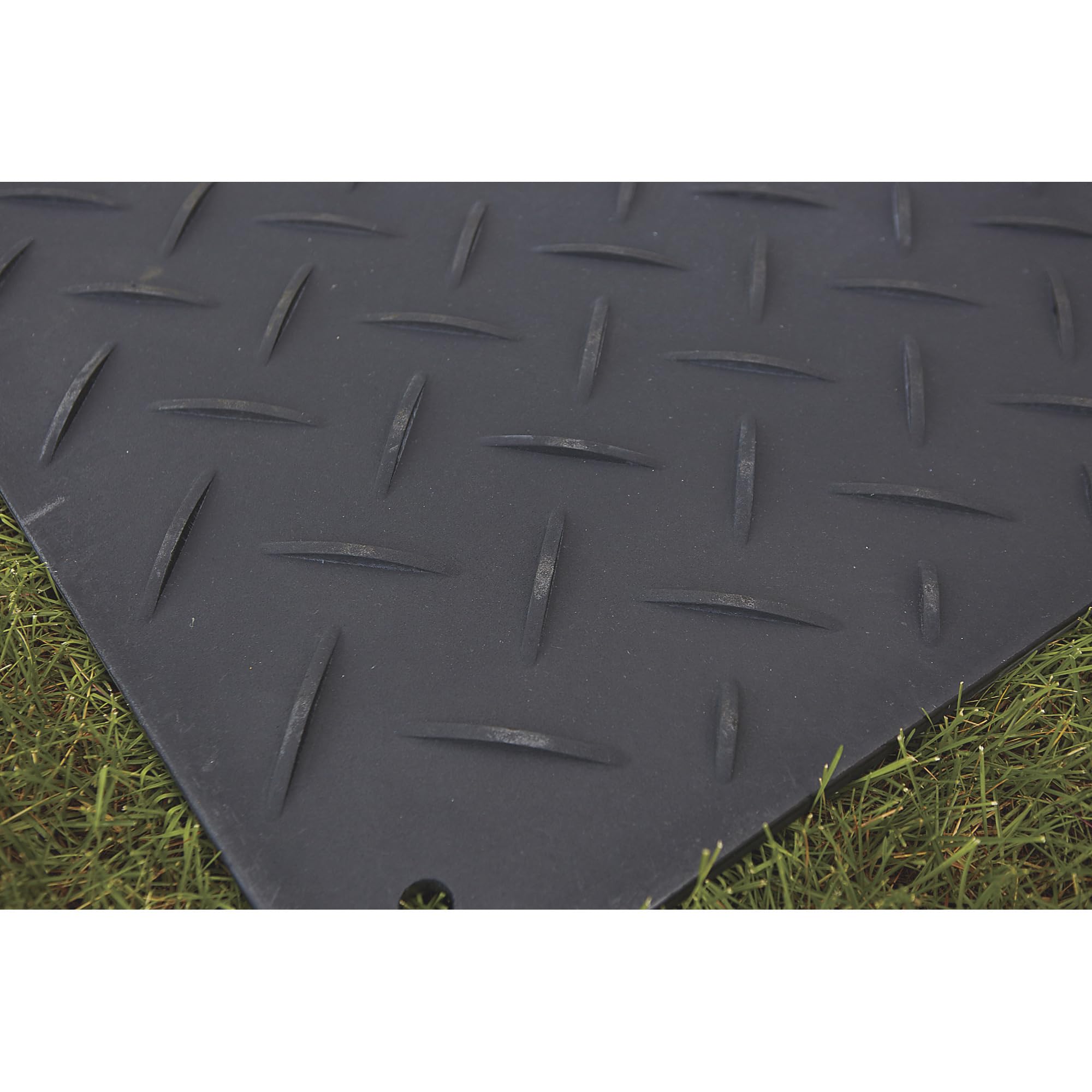 TuffTrak Ground Protection Mat VersaMat - Black, 3ft.W x 8ft.L, Diamond Plate/Pedestrian Plate Tread Design, Model Number VM38