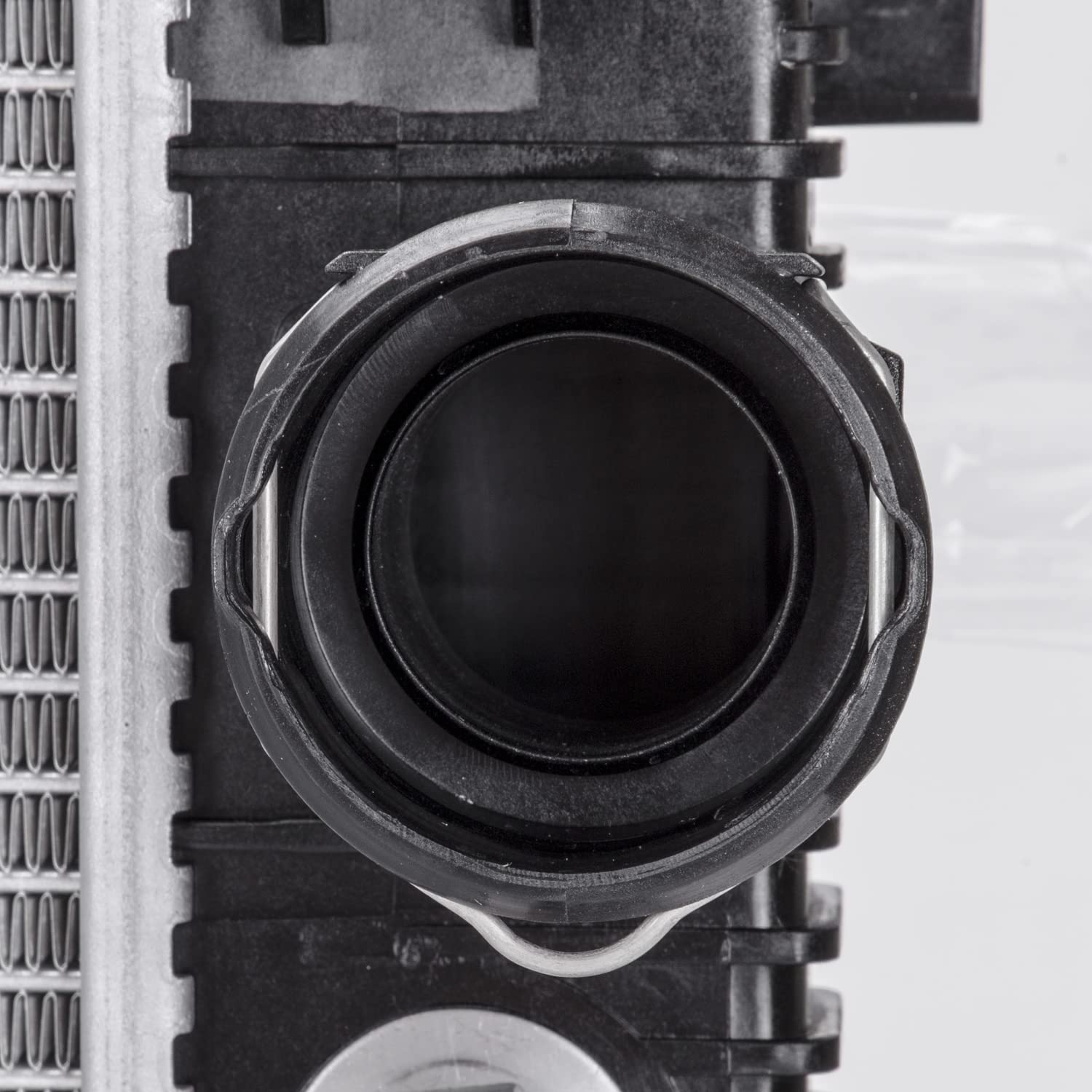 Replacement TYC 13213 Radiator for Mercedes-Benz GLK Class