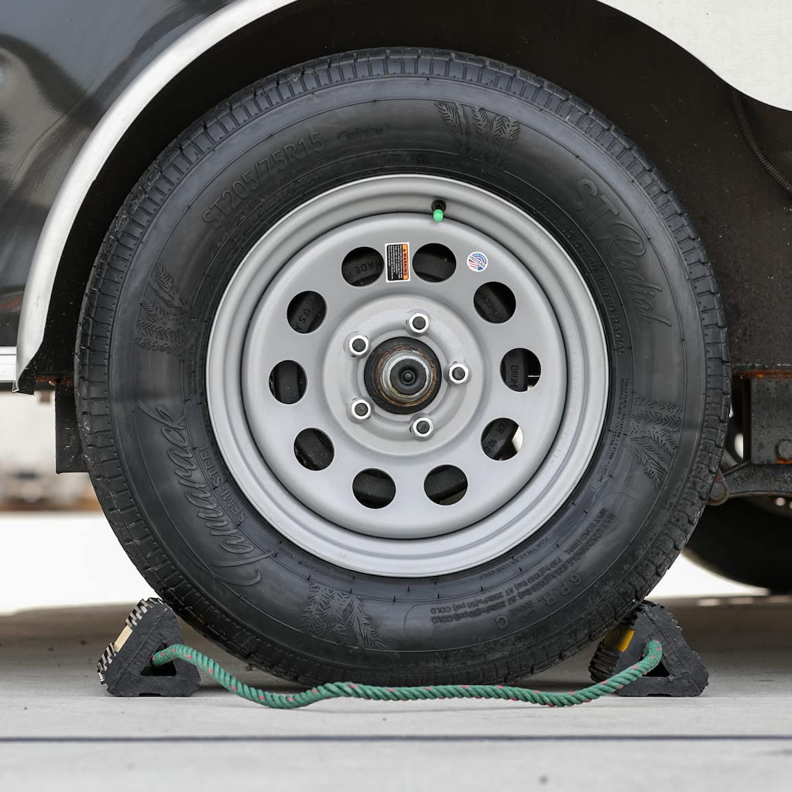 Heavy Duty Buyers Products WC24483 Wheel Chock Set – 4x4x8" Rubber Wheel Chocks with 36 Inch Nylon Rope, Rust & Chemical Proof, Reflective Tape, for Trucks, Utility Vehicles, Ground Support Equipment