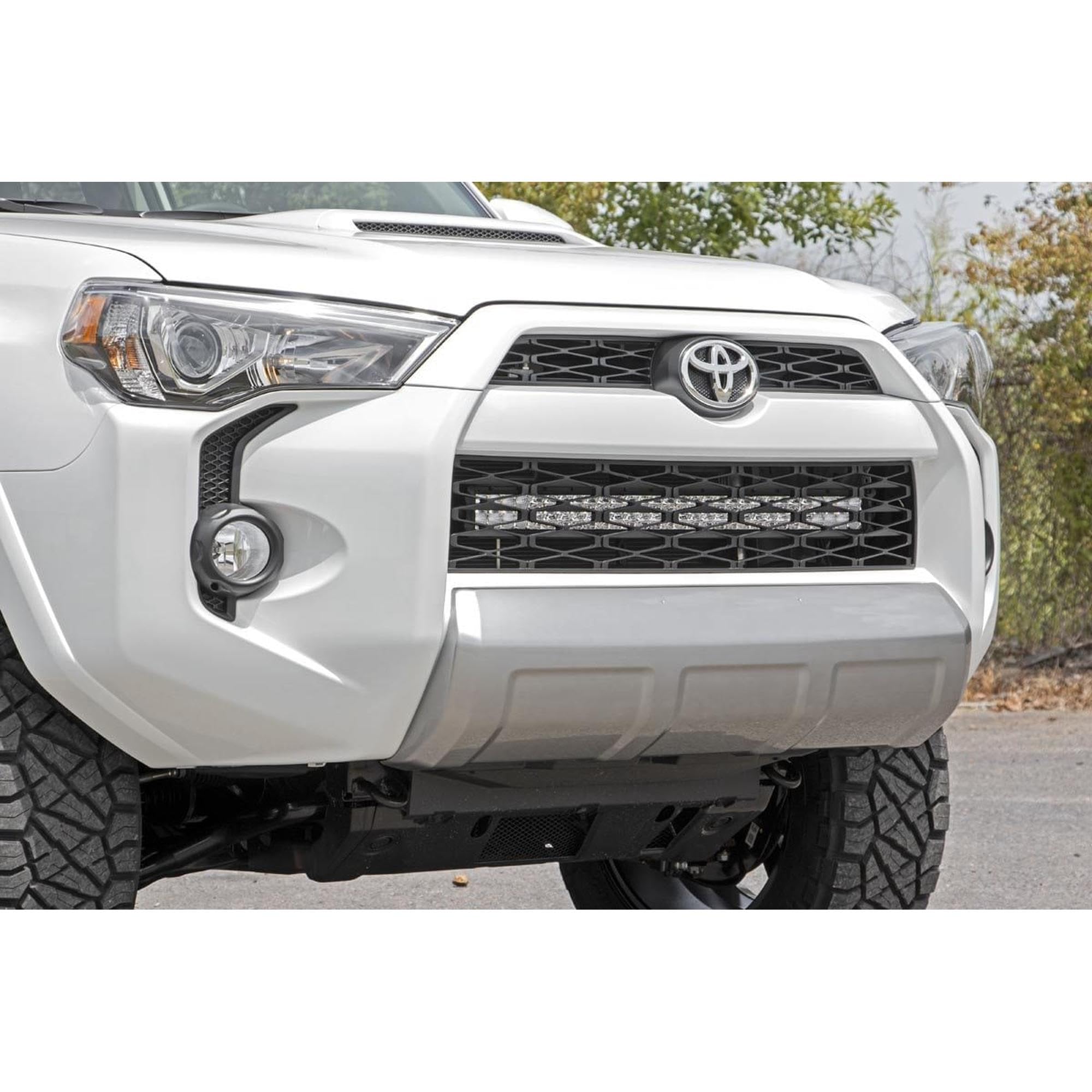 30" Rough Country Dual Row LED Light Bar Kit for Toyota 4Runner (2014–2020) - Hidden Grille Mount, 300W Spectrum Series, 27,000 Lumens, Spot & Flood Combo Beam