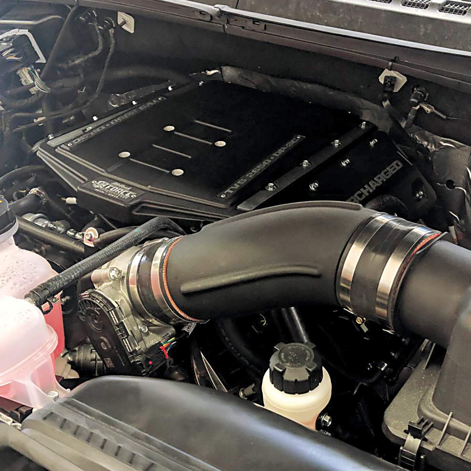 Edelbrock SC R2650 15812 Stage 1 2019 Ford F-150 5.0L Di/Pi V8 Engines
