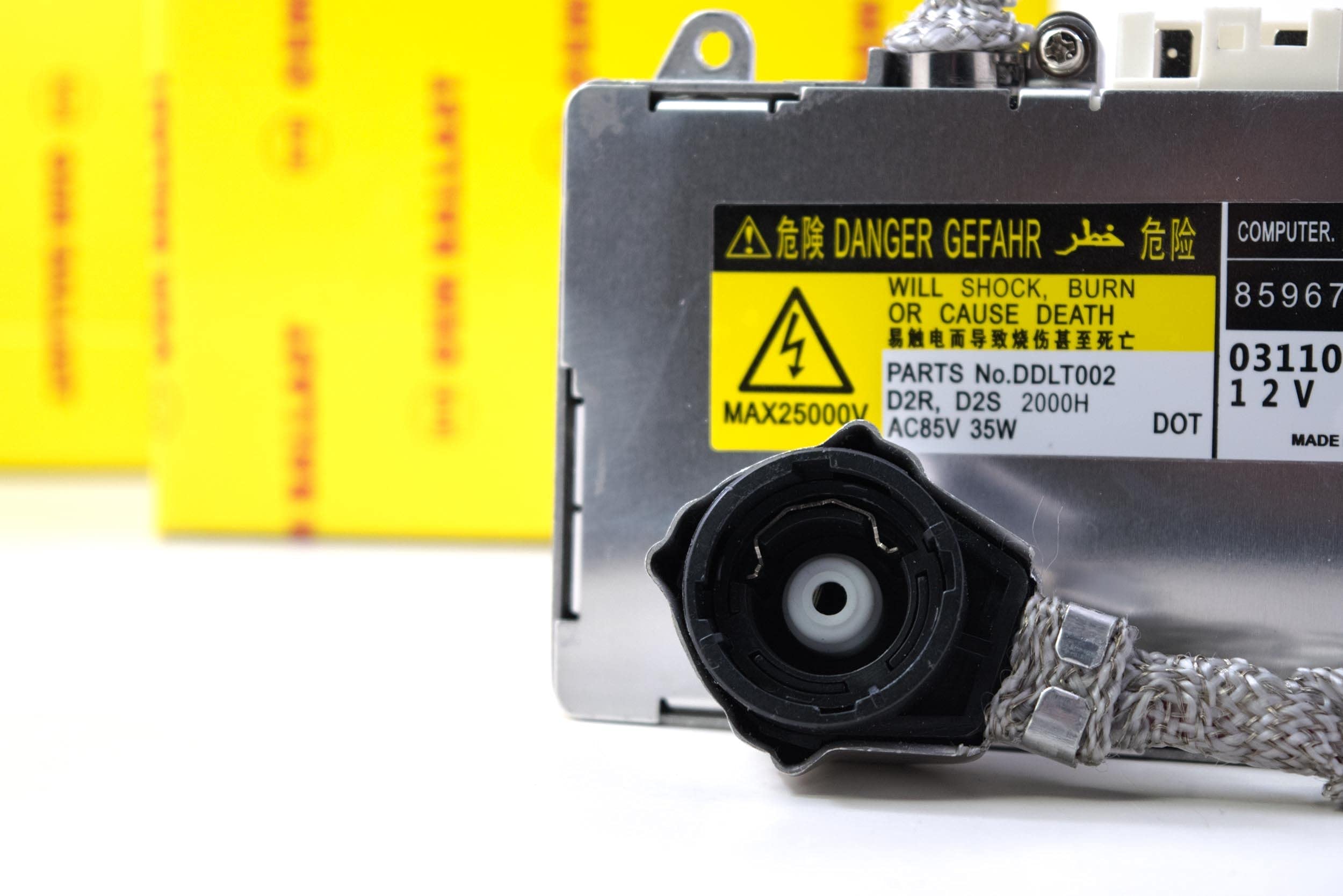 Denso OE Replacement DDLT002 Ballast, Replaces Toyota, Lexus, Lincoln OEM Part Number, 85967-50020, 031100-0170, Direct Plug and Play Replacement for Factory HID (1x BL205)