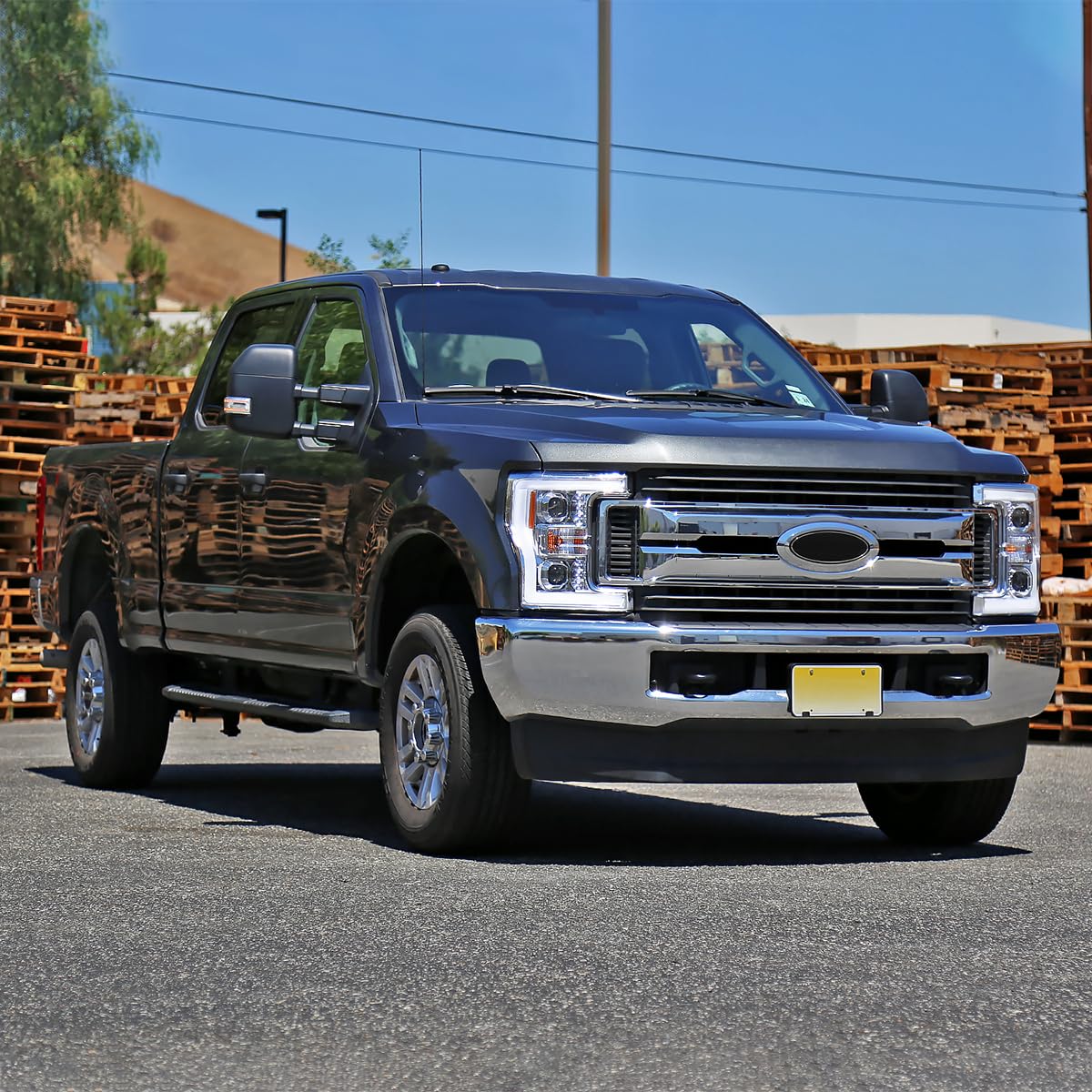 Chrome Projector Headlights SPEC-D TUNING w/Switchback LED Turn Signal Compatible with 2017-2019 Ford F-250, F-350, F-450, F-550 Super Duty, Left + Right Pair Headlamps Assembly