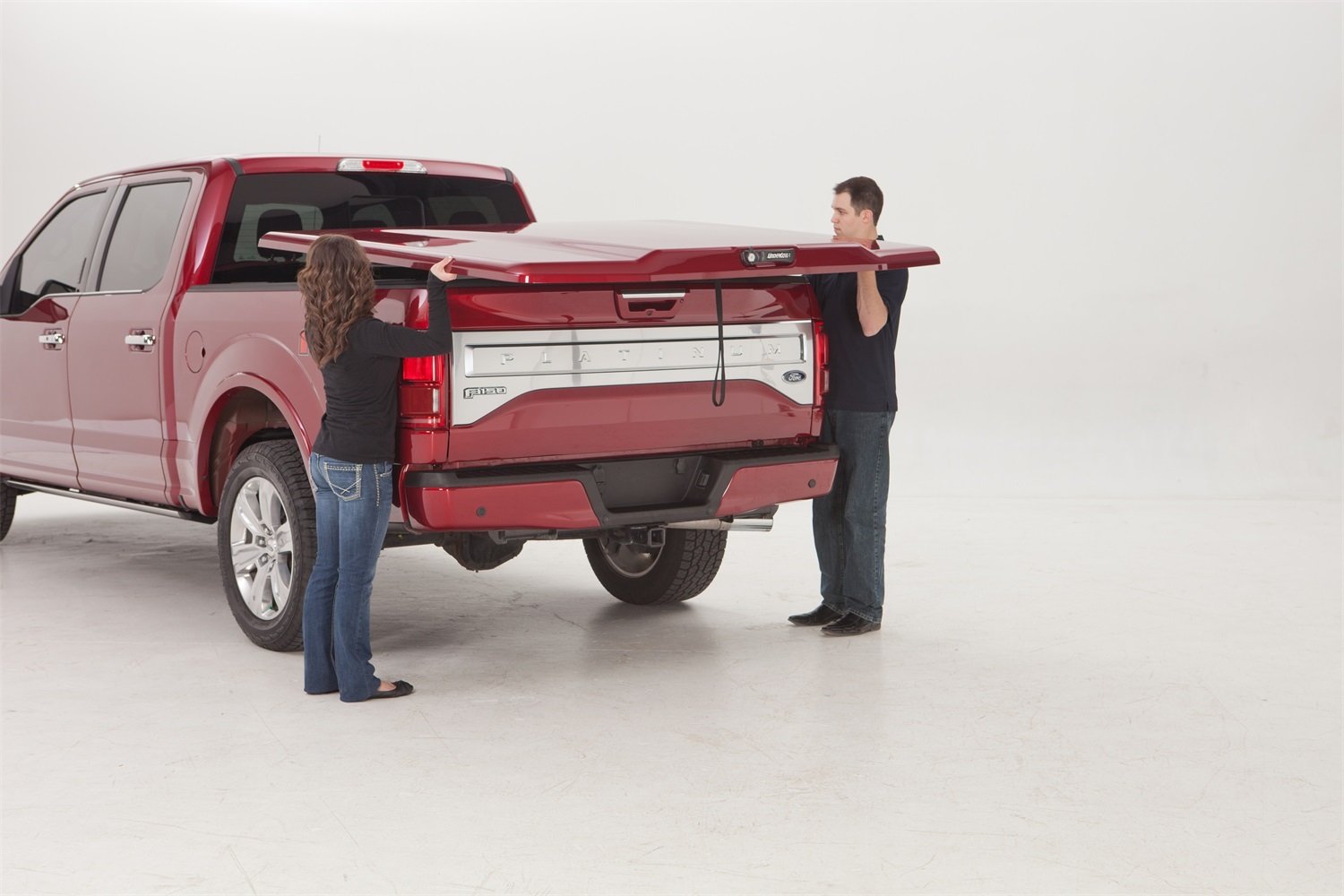 UC1118L-G1K UNDERCOVER Tonneau Cover