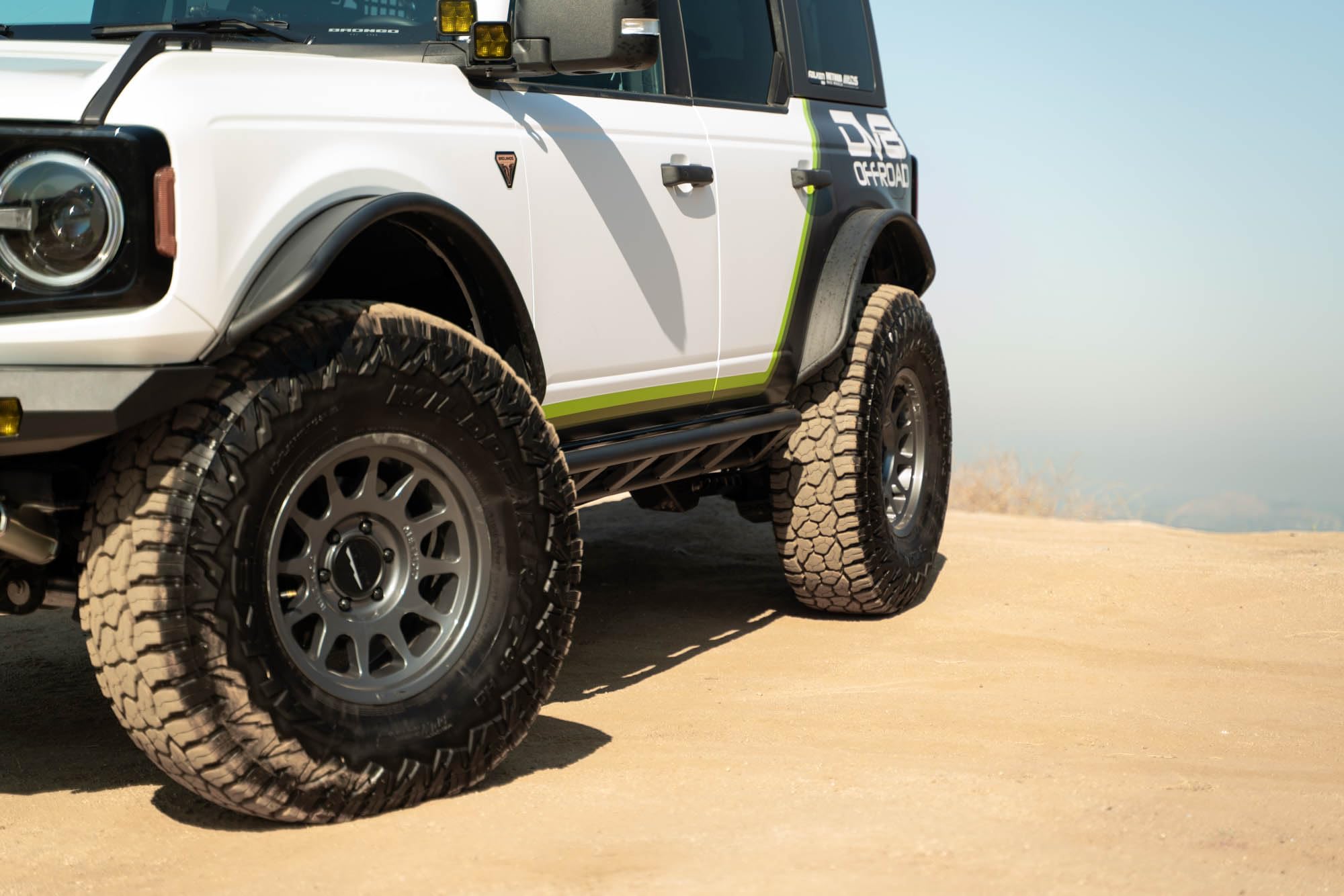 DV8 Offroad 4-Door FS-15 Rock Sliders V2 for 2021-2025 Ford Bronco | Protects Side Body Panels | Large Center Supports for Stability | Steel Construction | Black Powder Coat Finish | Sold as a Pair
