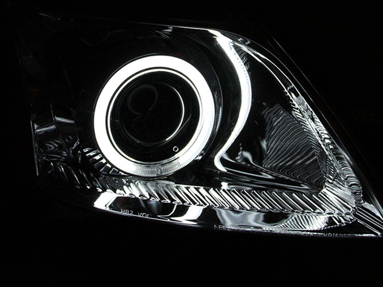 Chrome Clear/Amber Halo Headlight AnzoUSA for Toyota Prius - (Sold in Pairs)