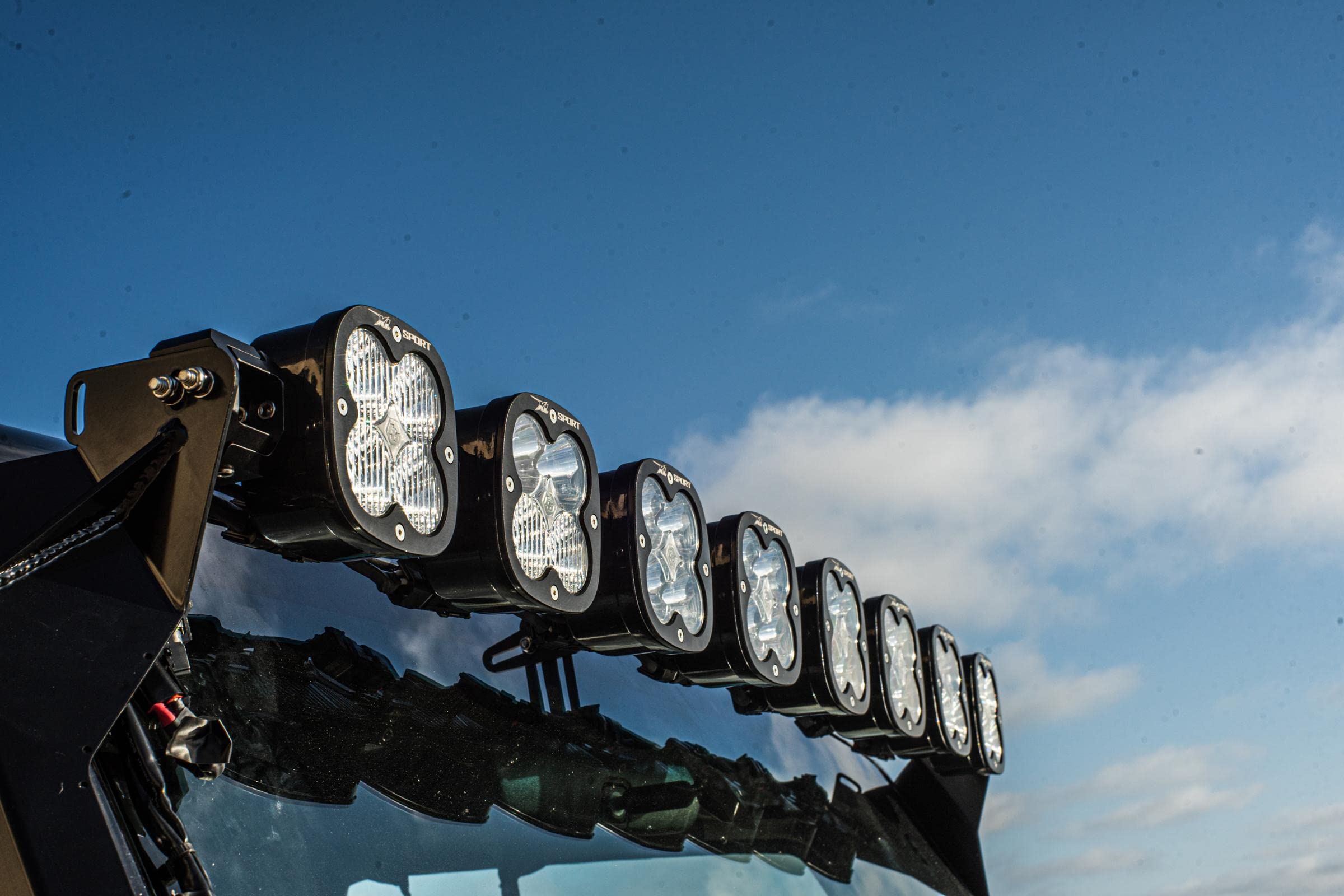 44-7099 Baja Designs Roof Mounted XL Linkable Series 51.52" 208W Dual Row Driving/Combo Beam LED Light Bar Kit
