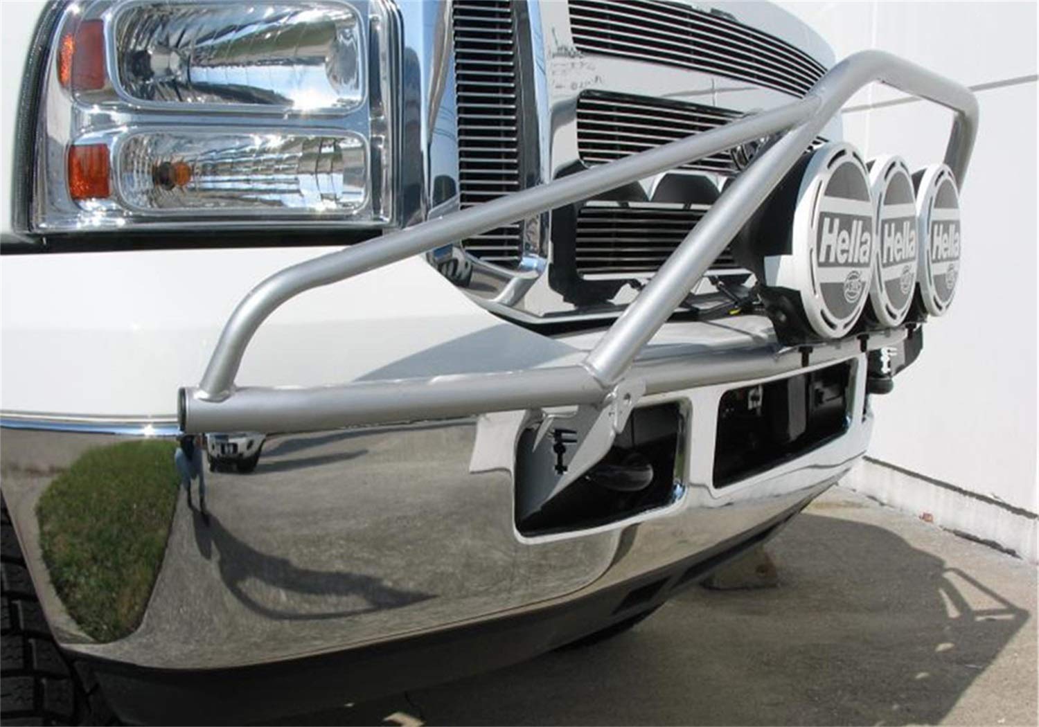 Gloss Black N-Fab Light Bar | F99350LH | Fits 1999-2007 Ford F-250 / F-350 Super Duty / Excursion