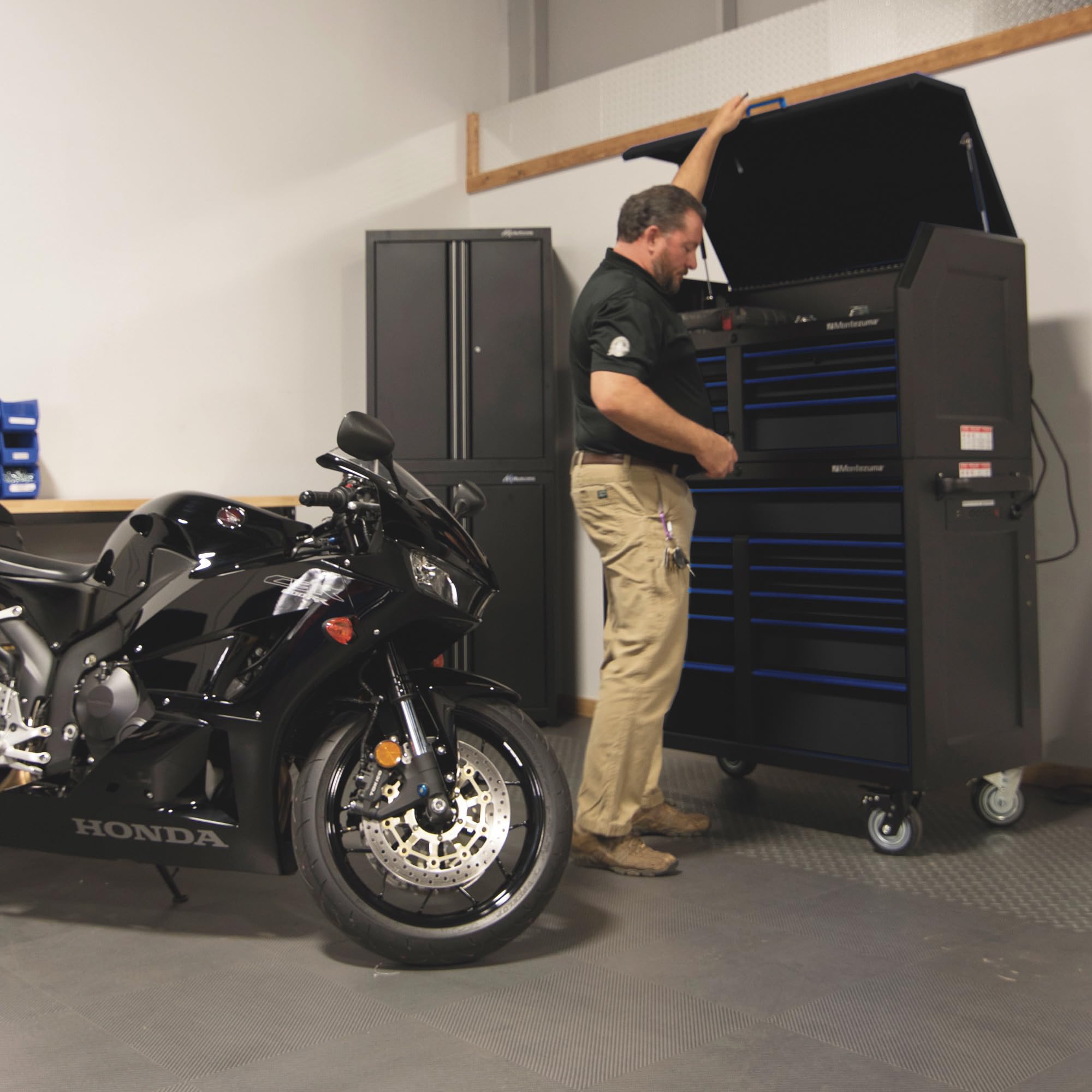 Montezuma Tool Box - 11 Drawer 46" x24" Rolling Tool Cabinet with Multiple Power Outlets & Black Powder Coat Finish - M462411TC