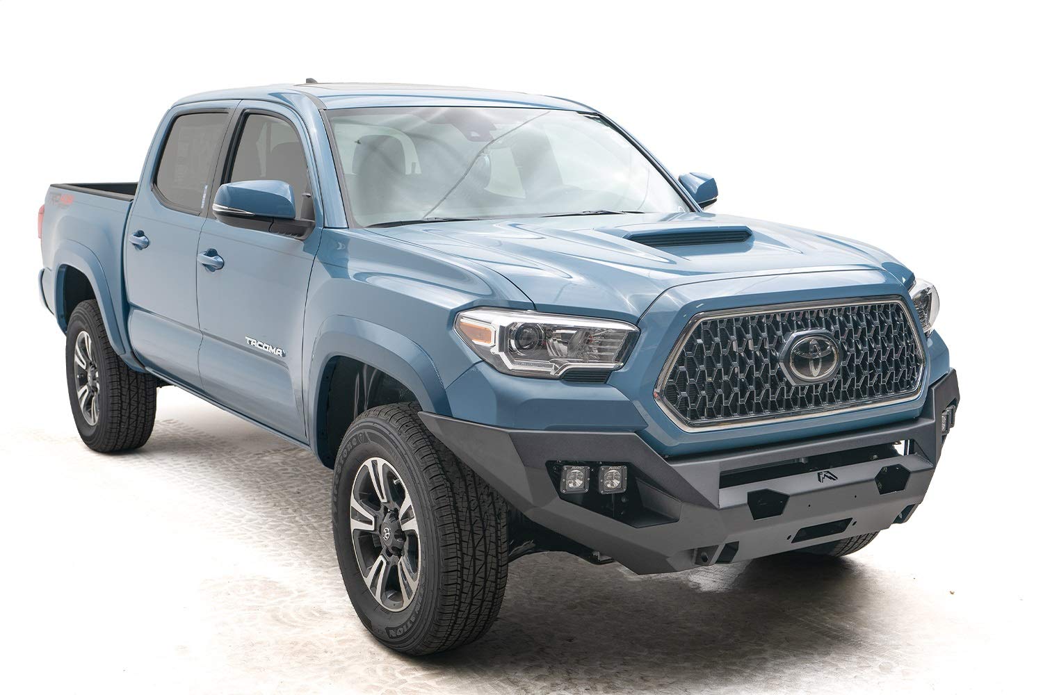 Fab Fours Matrix Full Width Raw Front Winch HD Bumper TT16-X3651-B