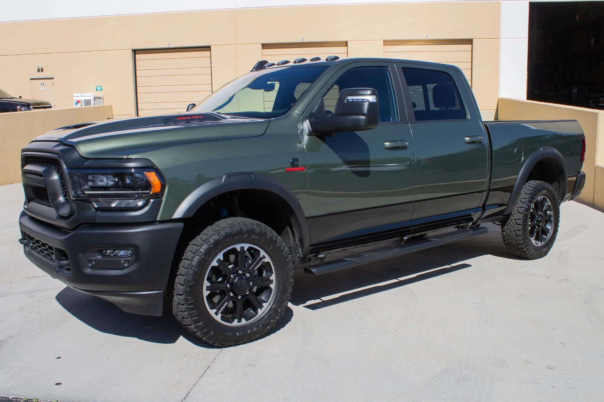 Running Boards Raptor Series Steps 5in Oval Style Black Aluminum Compatible with Classic Body 09-24 1500 and 10-26 2500 3500 Crew Cab