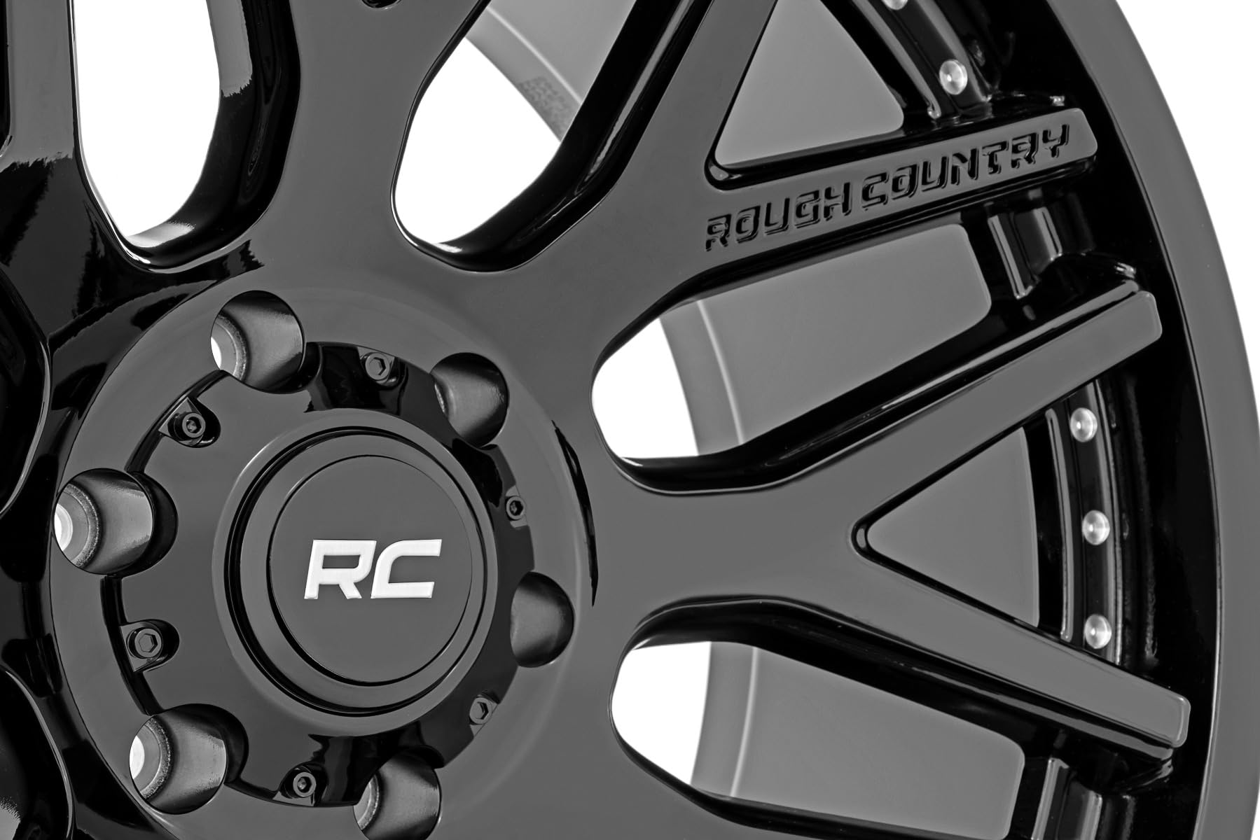22x10 Rough Country 95 Series One-Piece | 6x5.5 | -25mm Offset-95221012 Gloss Black Wheel with Machined (22 x 10. inches /6 x 5 inches, -25 mm Offset)