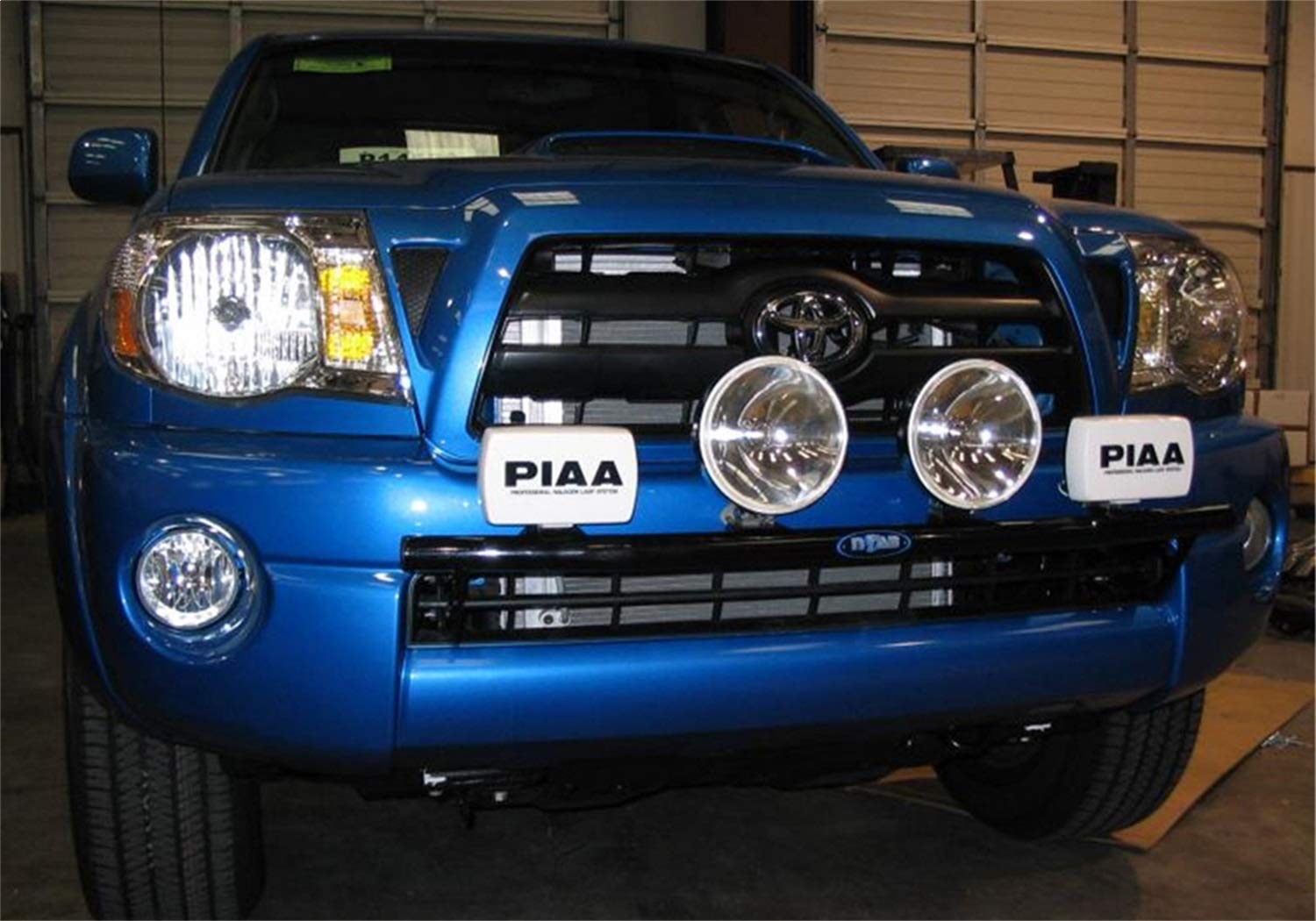 Textured Black N-Fab Light Bar | For 4 - 9in Lights - w/out License Plate Tabs | T054LB-TX | Fits 2005-2015 Toyota Tacoma