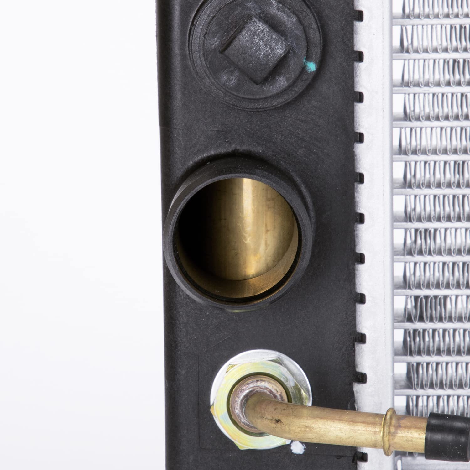 Radiator TYC 1193 Compatible with 1991-2000 Jeep Cherokee