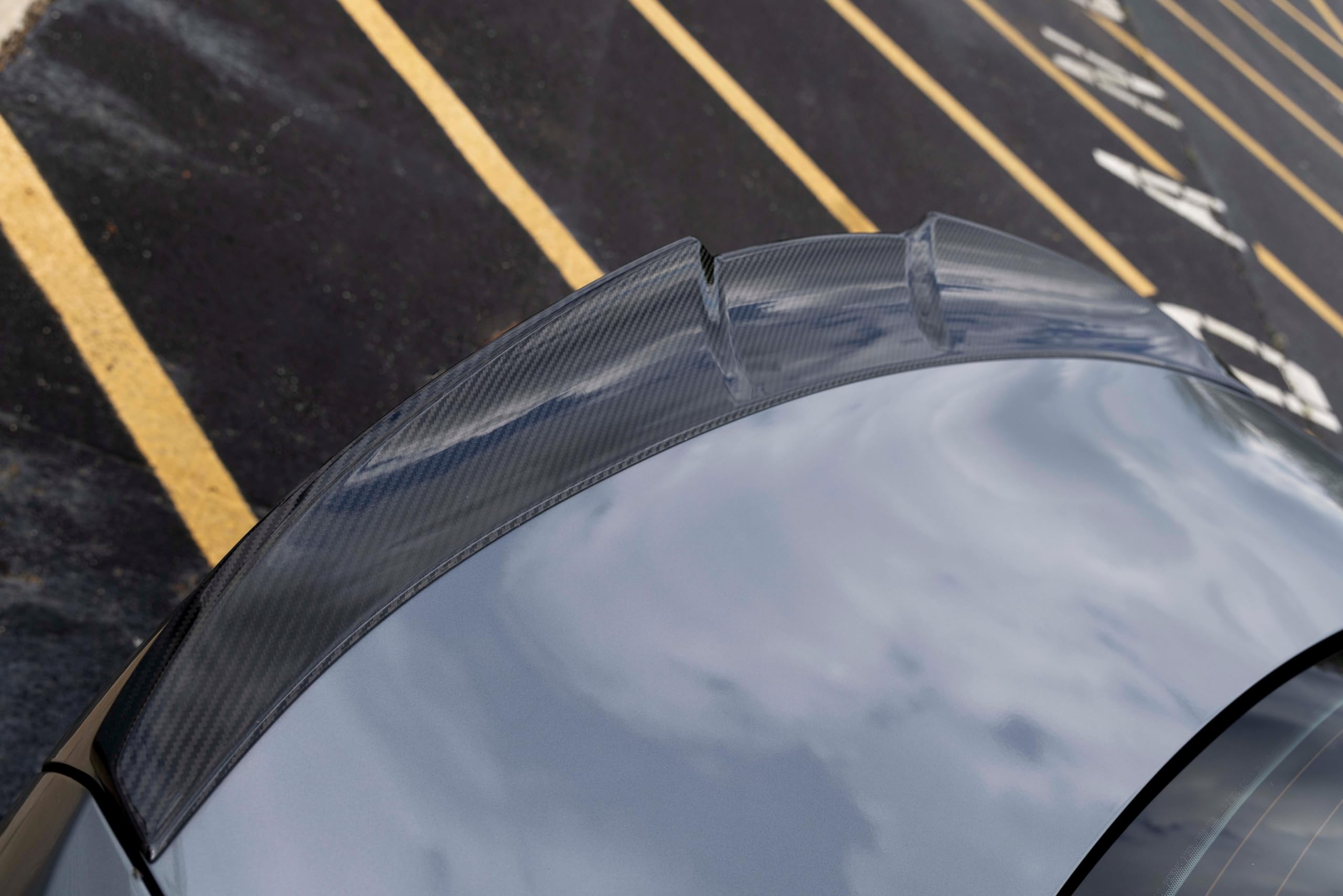 Dinan Performance D980-0031 Rear Deck Spoiler - Gloss Twill Carbon Fiber