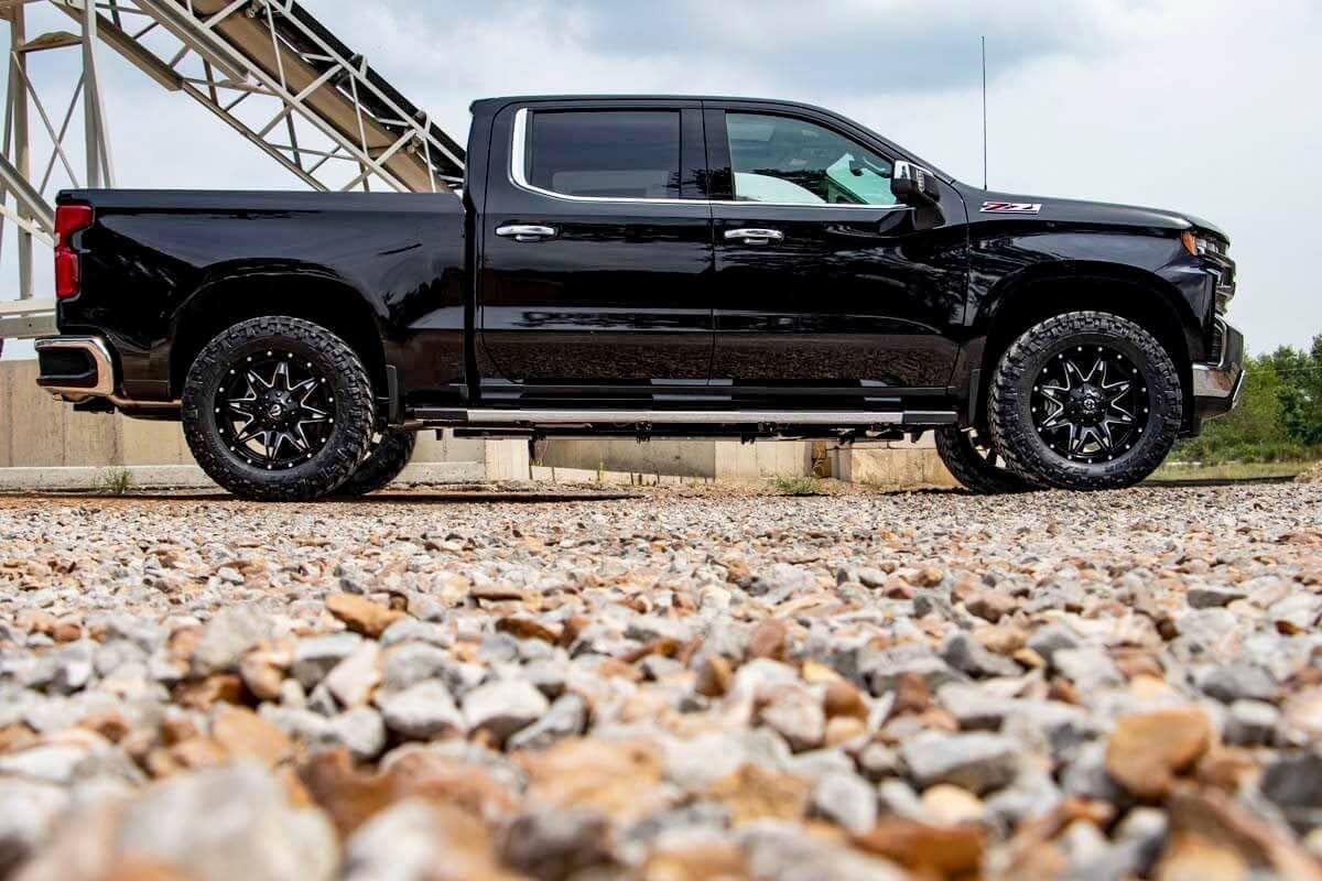 2" Rough Country Leveling Kit for 2019-2024 Chevy/GMC 1500-1323