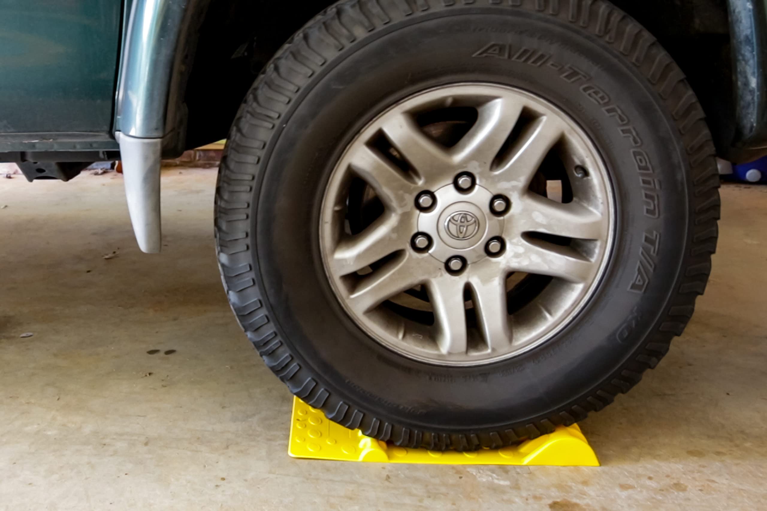 AccuPark Camco Parking Mat | Features 2 Raised Bumps for Parking Accuracy | Easy Installation with Heavy Duty Adhesive Tape | Yellow (42891)
