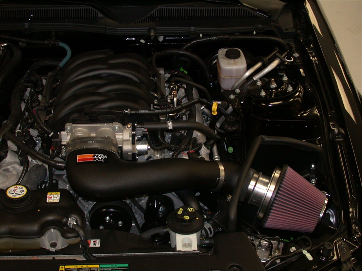 Ford Mustang Gt44; K and N 63-2565 Performance Intake Kit V8-4.6L 07-09