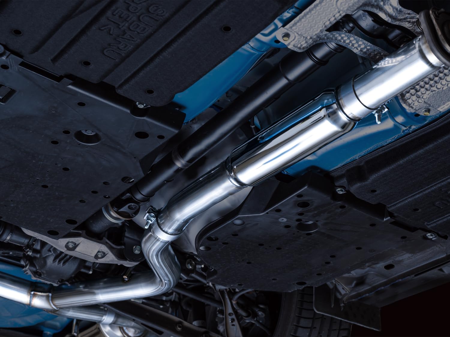 3015-42979 - AWE Tuning - AWE Cat-Back Touring