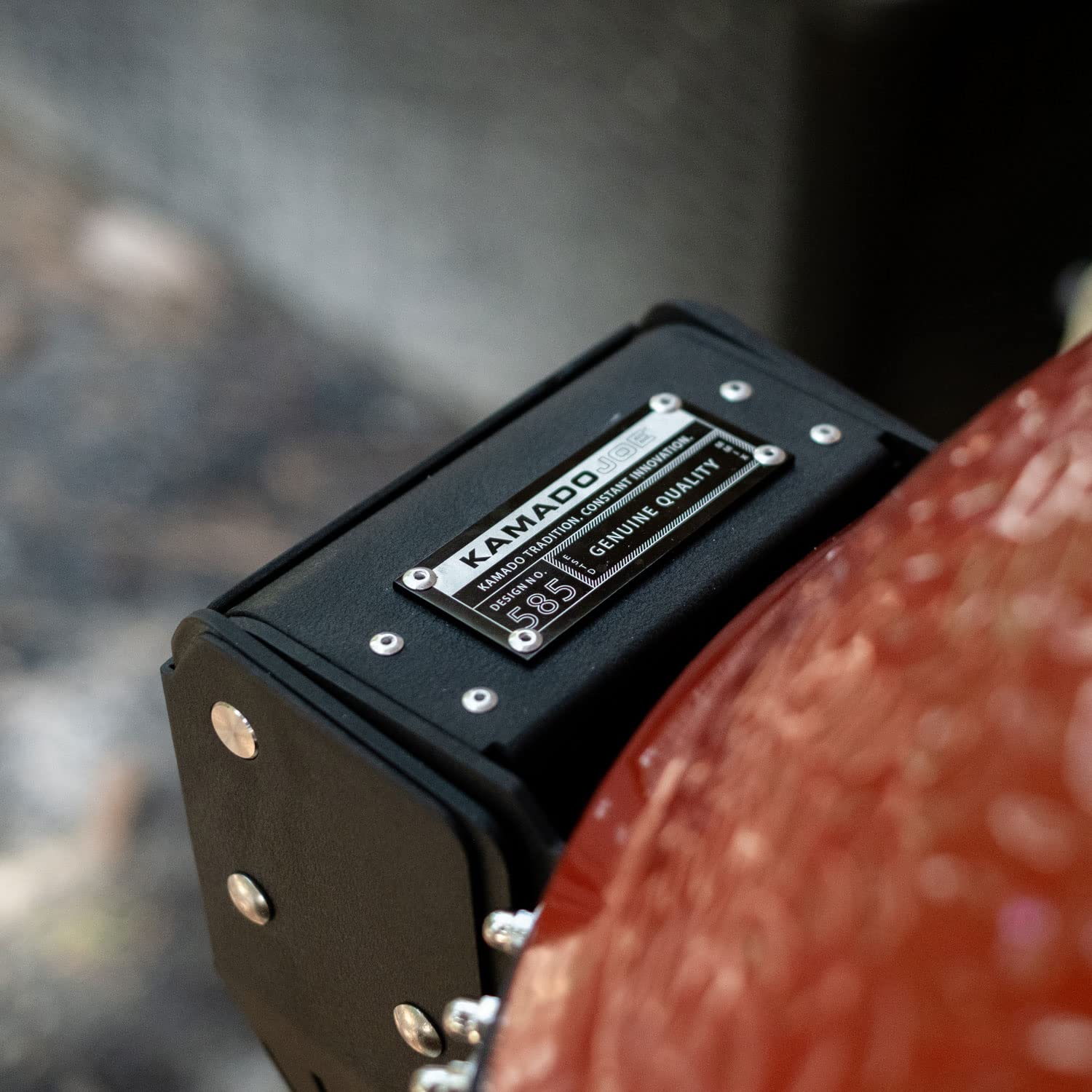 Kamado Joe III Big Joe, Stand-Alone with 2 Free Charcoal Bags