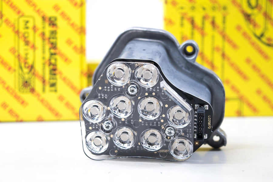 BMW F10 / F18 Morimoto OE Driver Replacement, fits Turn Signal Module (LH), Direct Plug and Play Replacement for Part Number: 63117271901 (1x MR030)