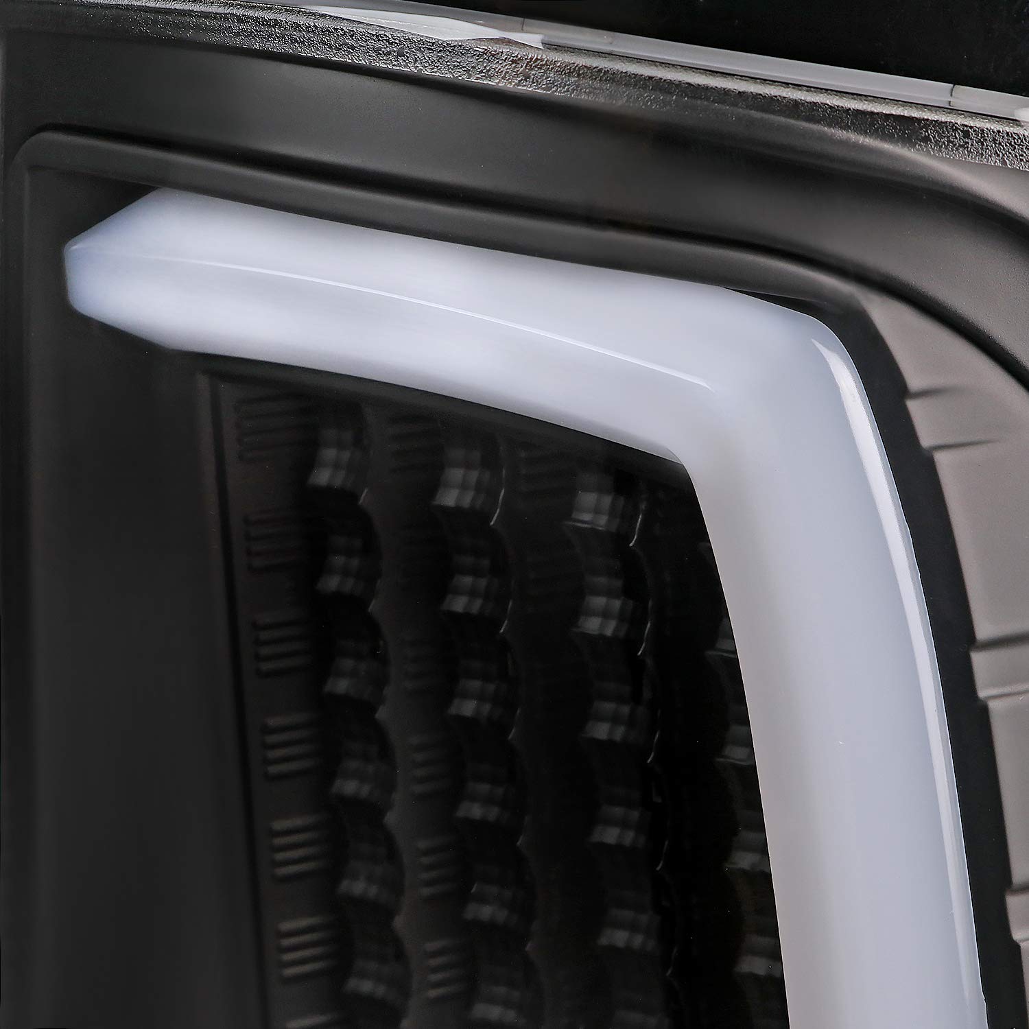 Black LED Tail Lights w/White LED Light Bar SPEC-D TUNING Compatible with 2009-2018 Dodge Ram 1500, 2010-2018 Dodge Ram 2500/3500, Left + Right Pair Assembly