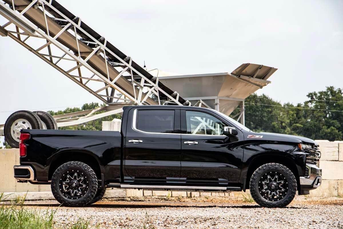 2" Rough Country Leveling Kit for 2019-2024 Chevy/GMC 1500-1323