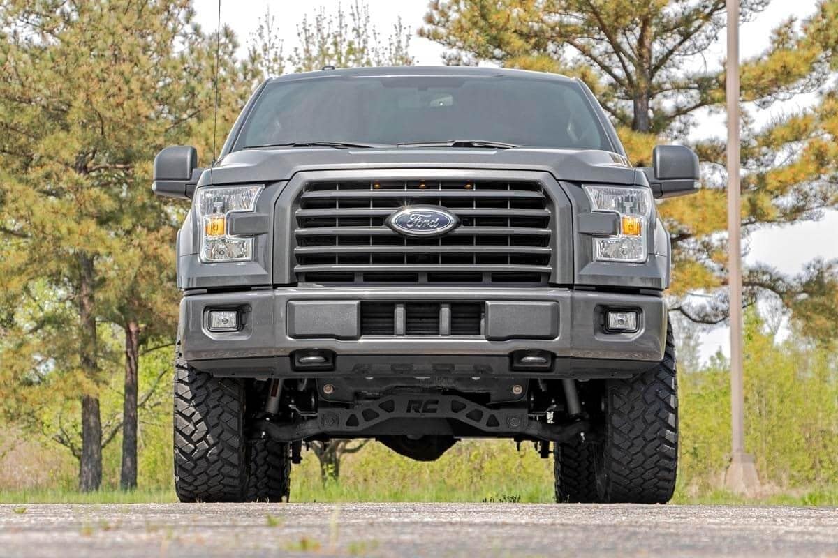 4" Rough Country Suspension Lift Kit for 2015-2020 Ford F-150 4WD - 55530
