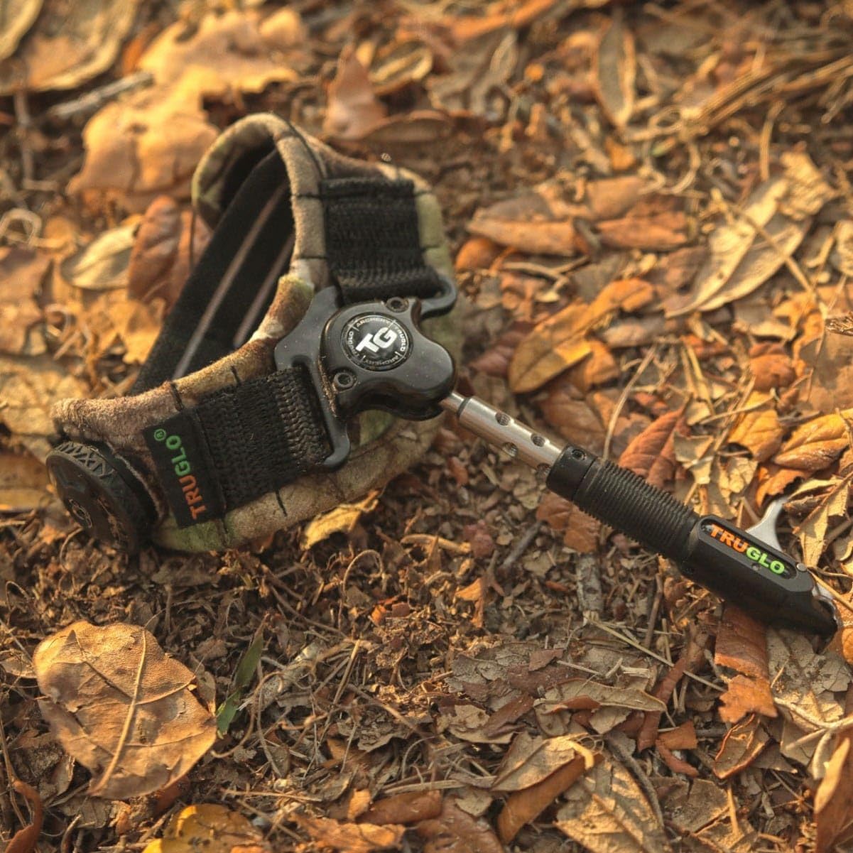 Single-Jaw TRUGLO ACTIVATOR Roller Sear Archery Release, Realtree APG Camo BOA Strap, Side-Lock Connection
