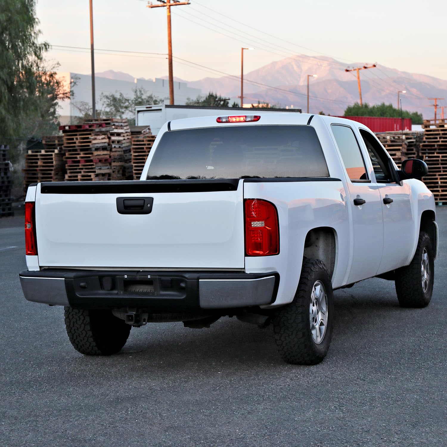 Red LED Tail Lights SPEC-D TUNING w/LED Light Bars Compatible with 2007-2013 Chevy Silverado 1500/2500HD/3500HD, Left + Right Pair Assembly
