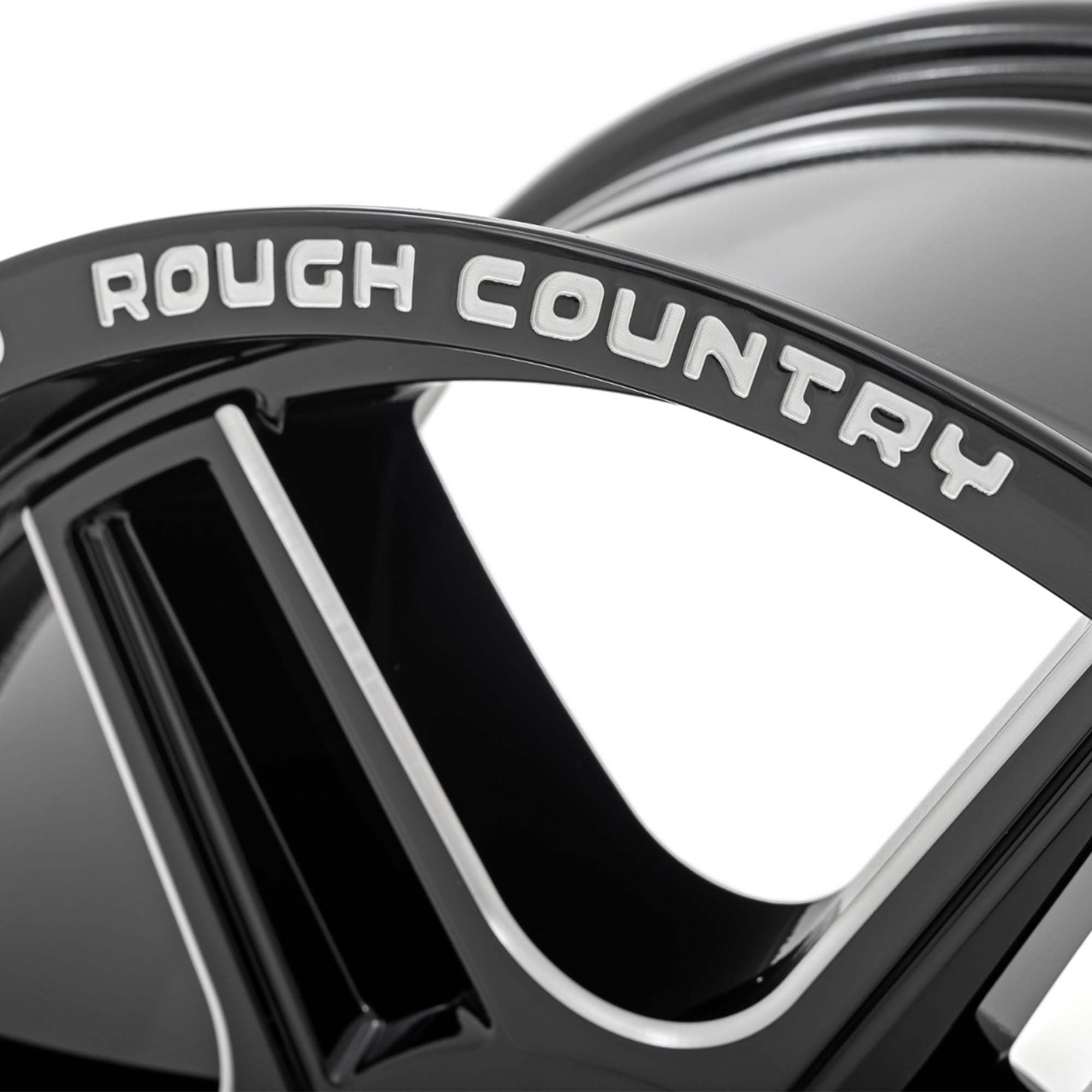92 Series Rough Country Wheel - 18x9, 5x5.5 Bolt Pattern, +0mm Offset, Single-Piece Aluminum, Gloss Black with Milled Accents