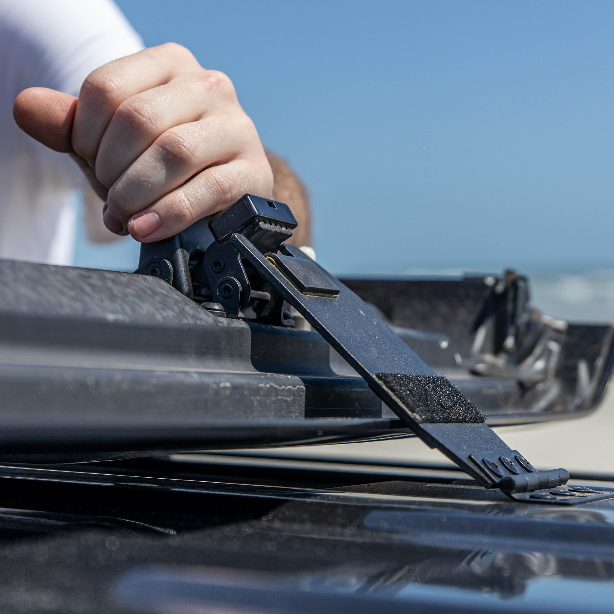Flip-Top EZ for JKU Jeep Wrangler Freedom Panels One Person Flip Back System—Flip Back Your Jeep Hard Top Panels in Seconds! Patented and Patent Pending