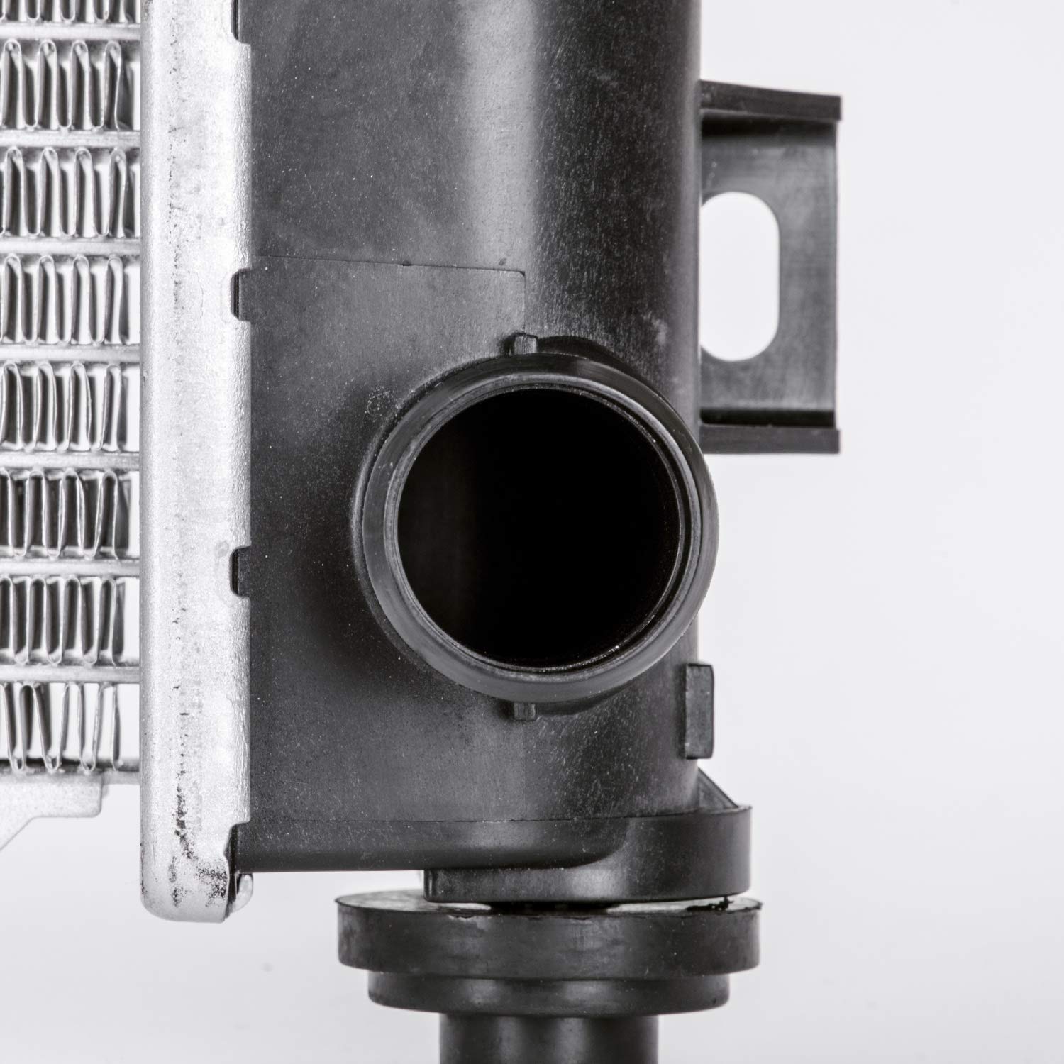 Replacement TYC 1702 Radiator
