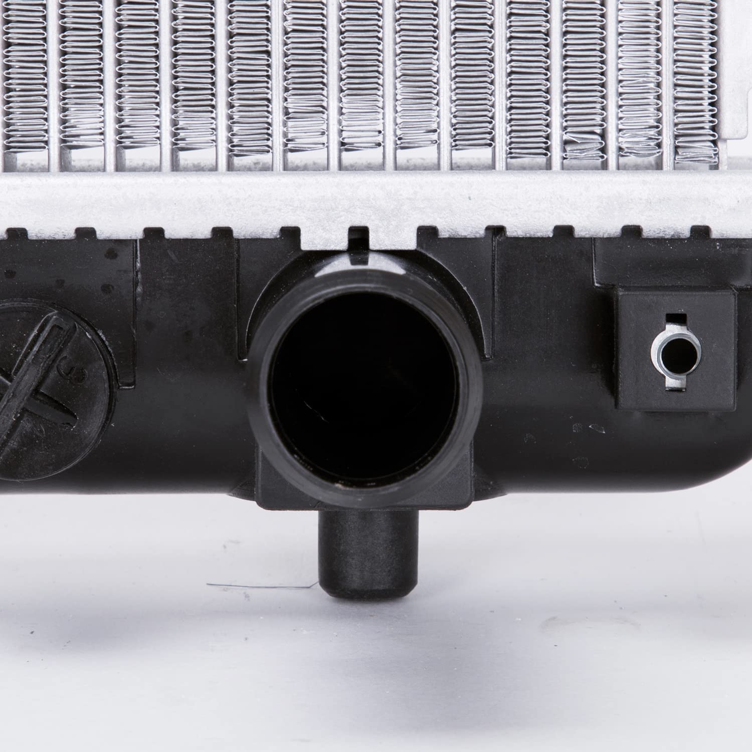 TYC 98-00 Rav-4 2.0L L4 A/Mt 1R Pa Rad (A/F2293)