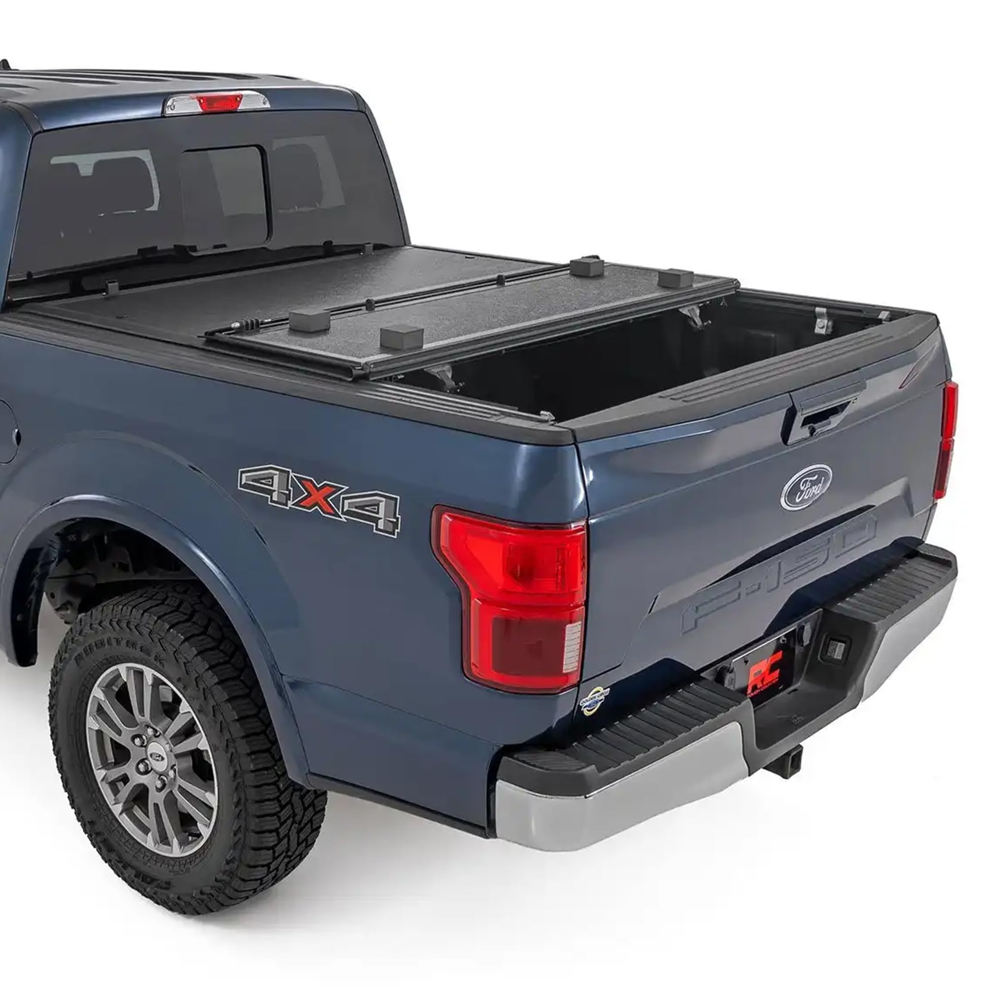 Hard Tri-Fold Tonneau Cover Rough Country for Ford F-250 & F-350 Super Duty (2017-2026) - Low-Profile Aluminum Truck Bed Cover, Fits 6'10 (81.9") Bed