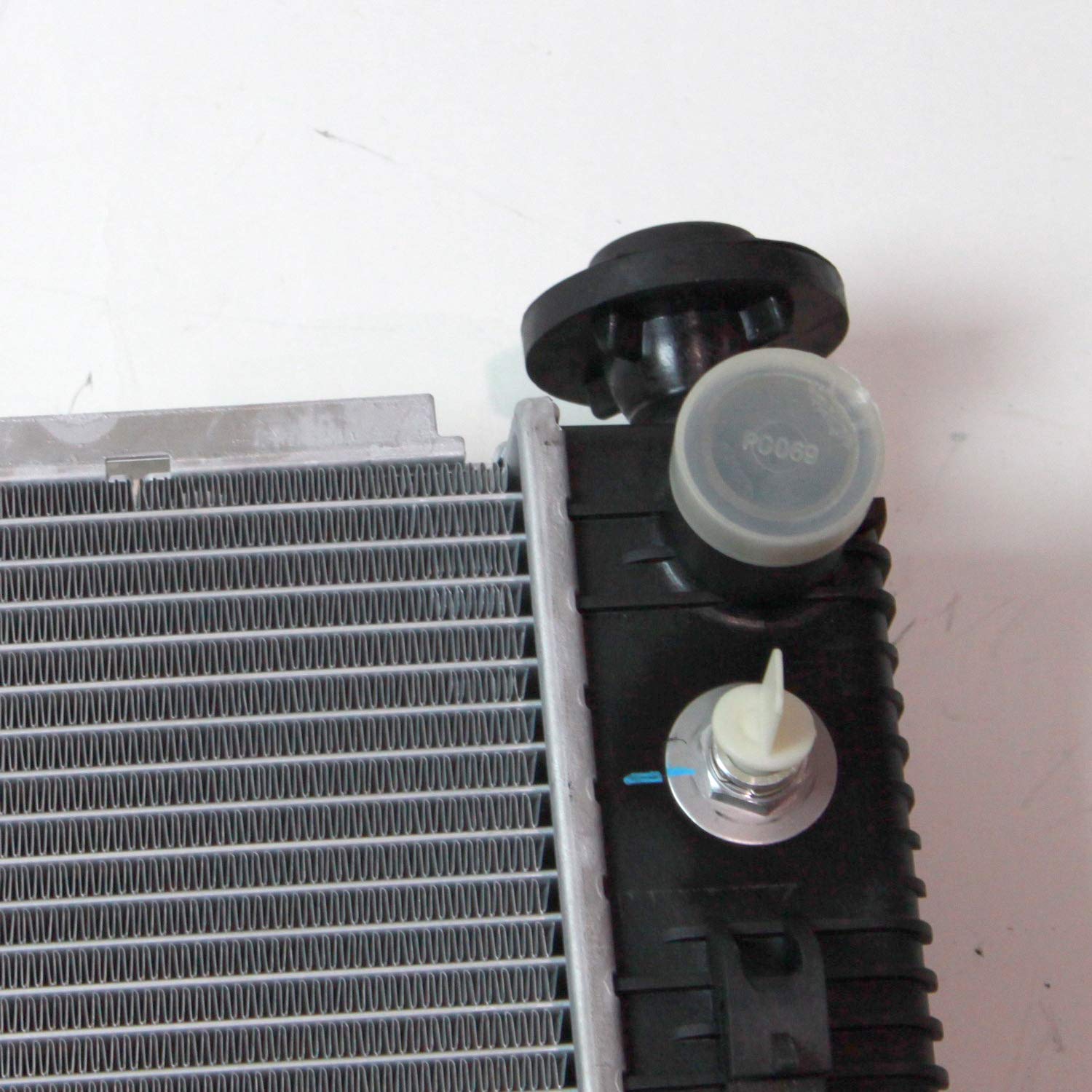 Radiator TYC 13139 Compatible with 2010-2015 Chevrolet Equinox
