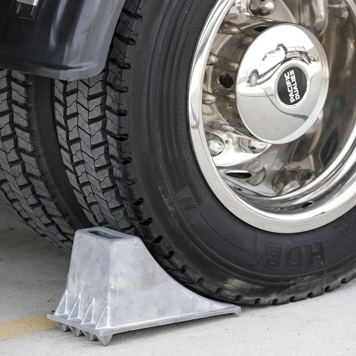 Aluminum Wheel Chock Buyers Products WC1267, 6.25 x 12.25 x 7 Inch, Steep Slope Design with Rugged Teeth for Extra Stability, Silver