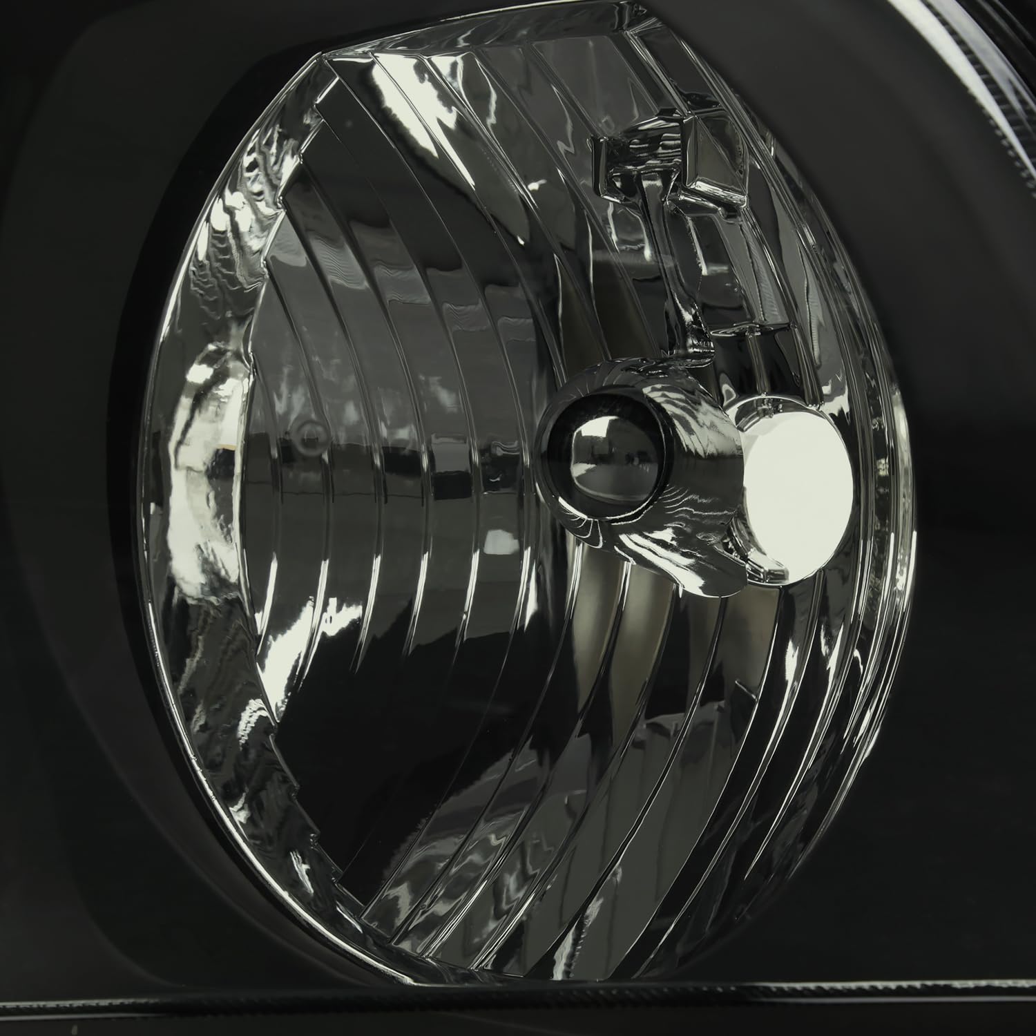 Smoke SPEC-D TUNING Headlights Compatible with 2005-2009 Ford Mustang GT, Left + Right Pair Headlamps Assembly