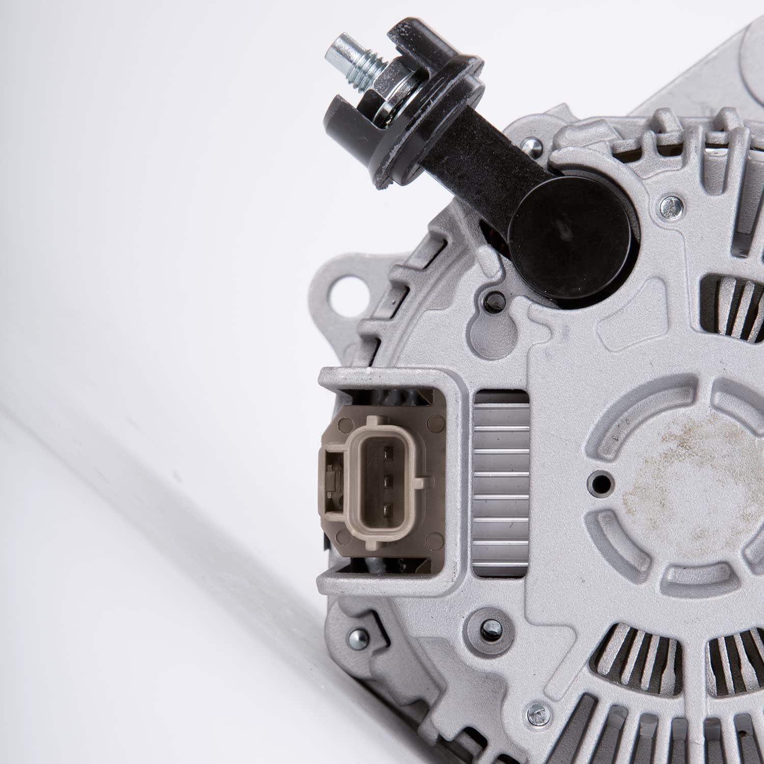 Alternator TYC Compatible with 2013-2015 Ford Explorer
